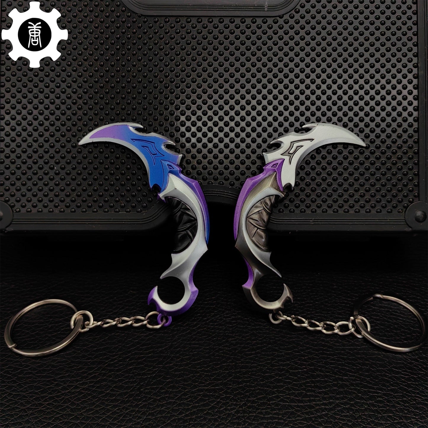 Reaver, EP 5 Karambit Tiny Keychain Metal Pendant