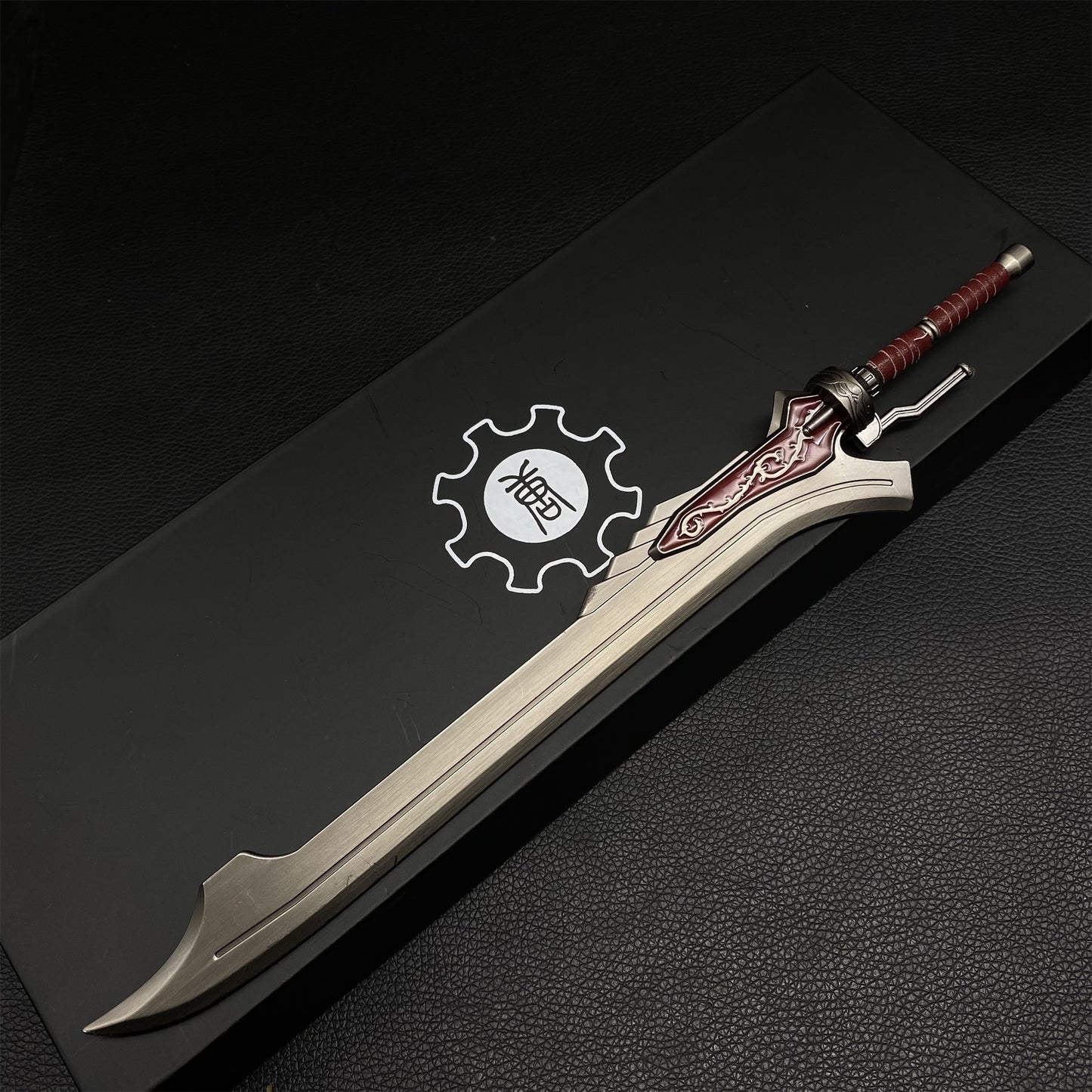 Red Queen Sword Metal Replica 1/6 Scale