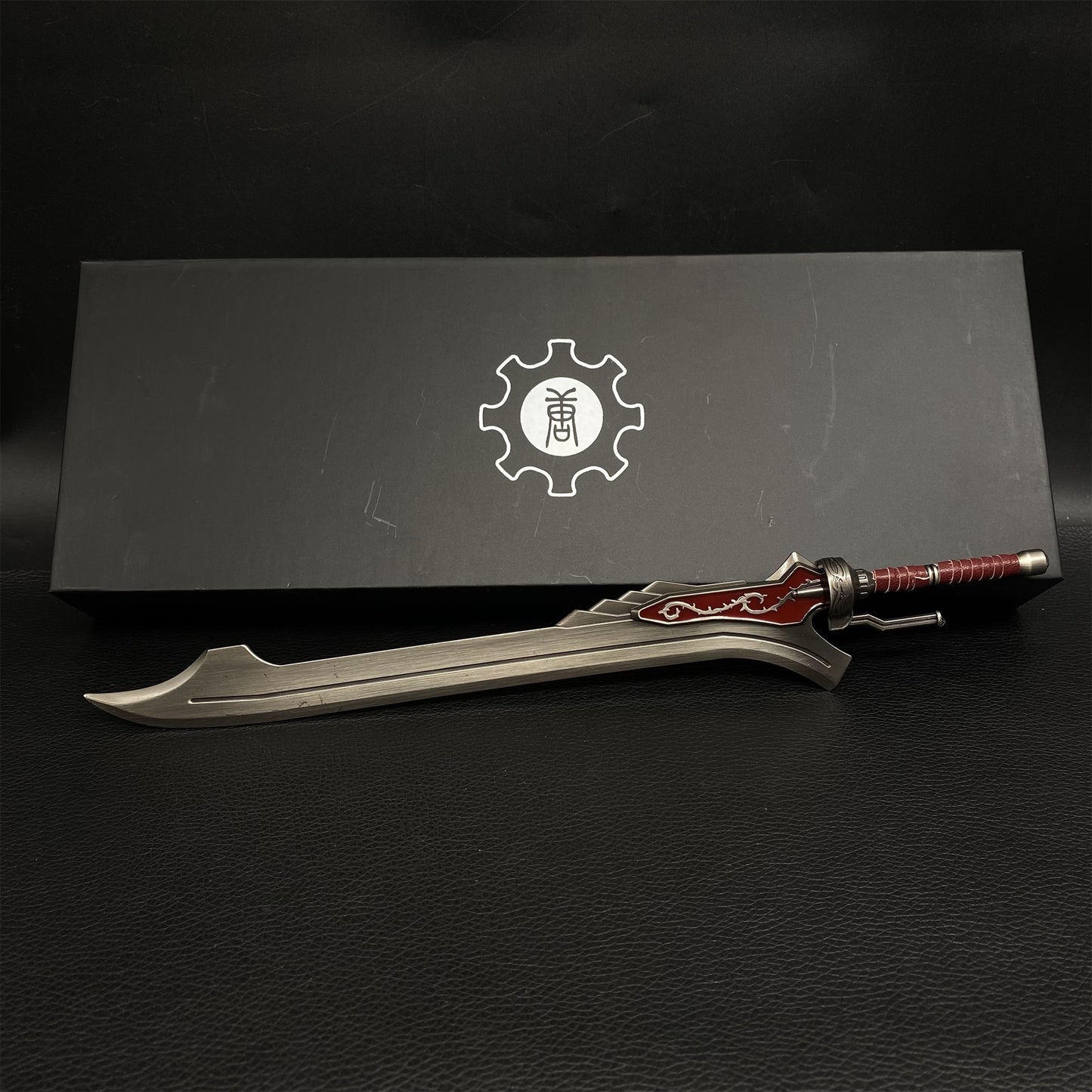 Red Queen Sword Metal Replica 1/6 Scale