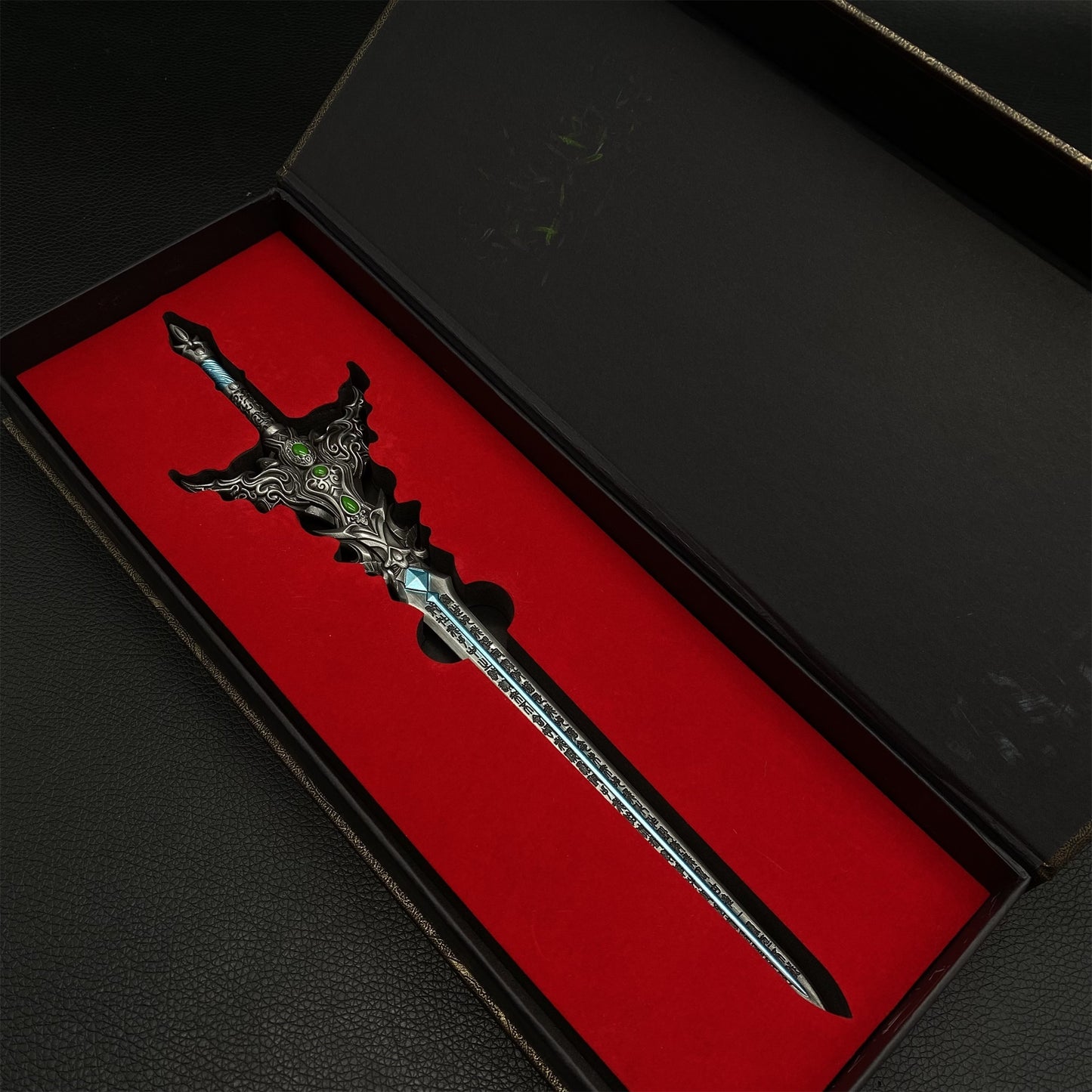 28CM Reincarnation Sword Metal Prop