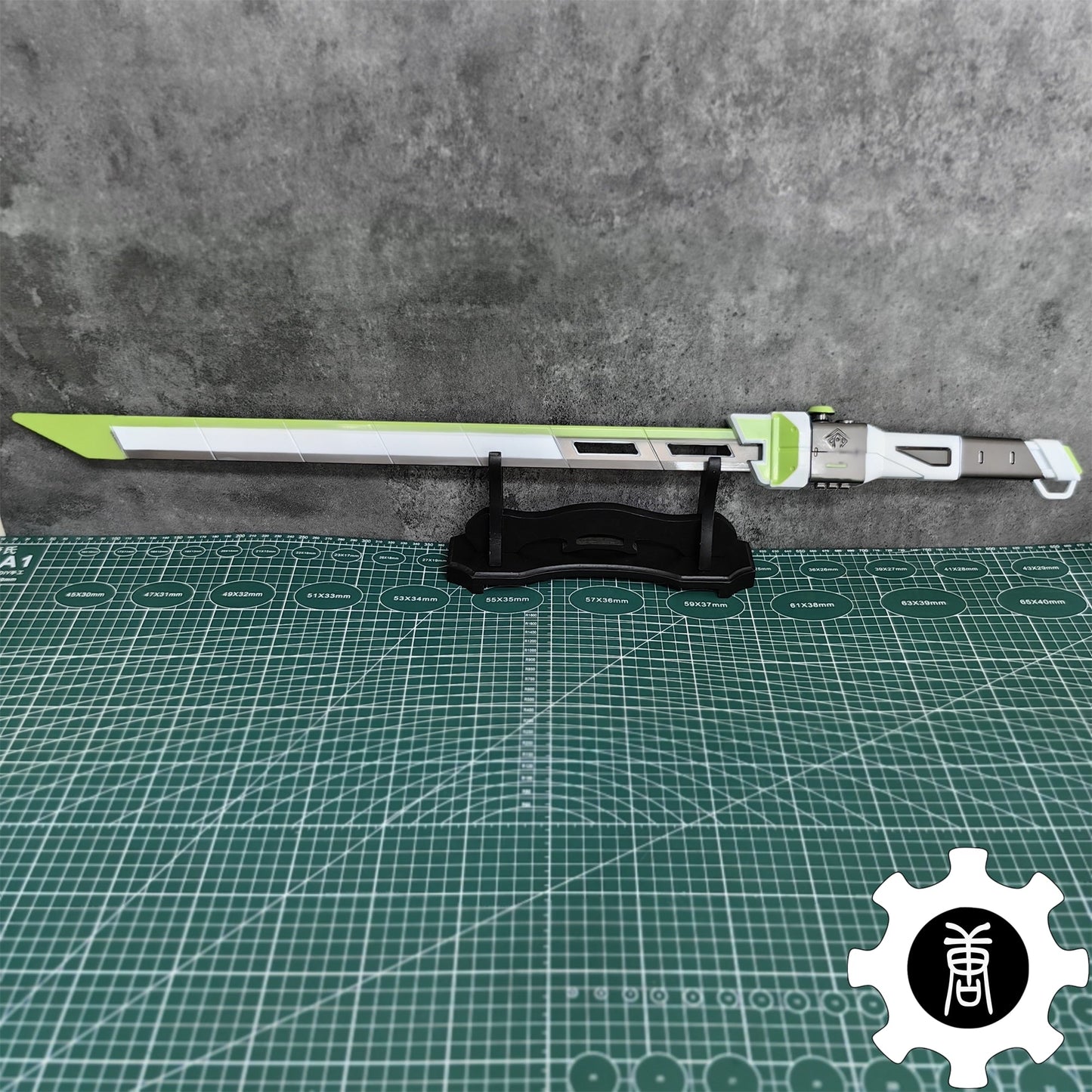 Crypto Heirloom Blunt Blade Life Size Metal Prop