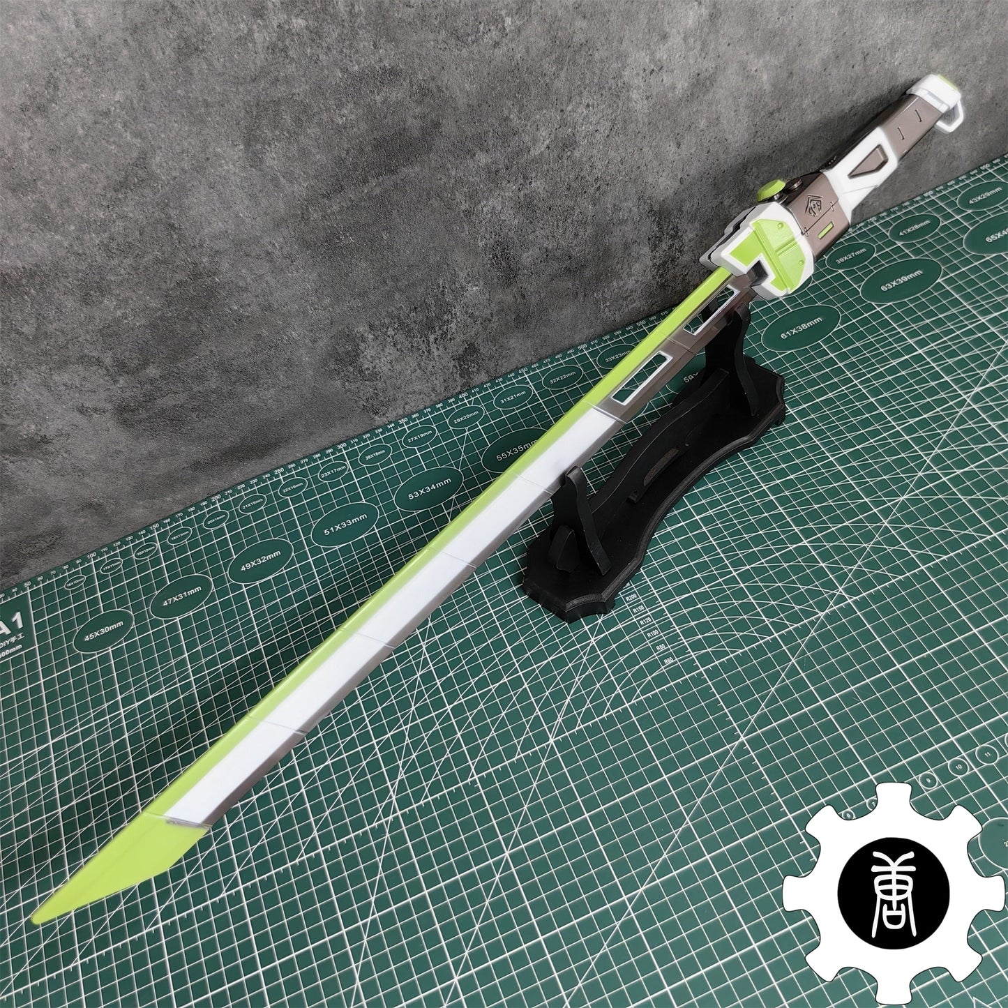 Crypto Heirloom Blunt Blade Life Size Metal Prop
