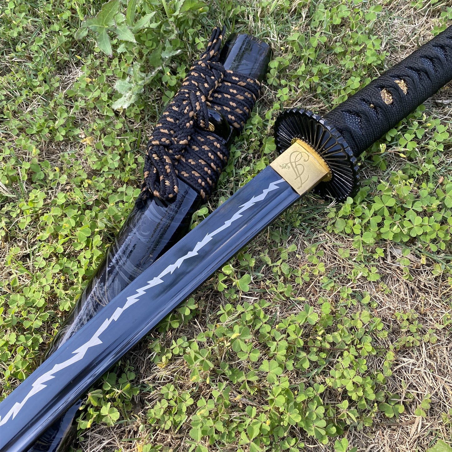 Japanese Samurai Katana - Lighting