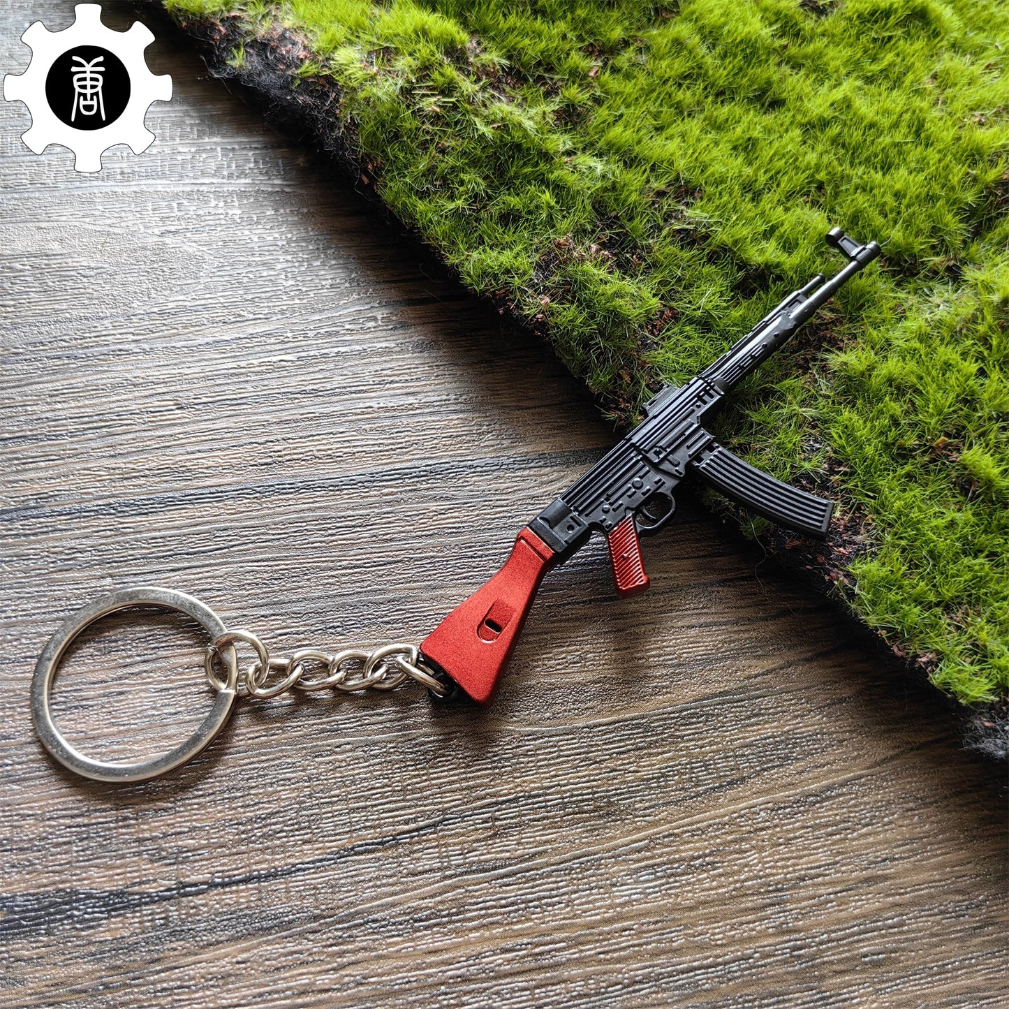 21 in 1 World Famous Assault Rifle Gun Keychain Metal Pendant For Military Hobby