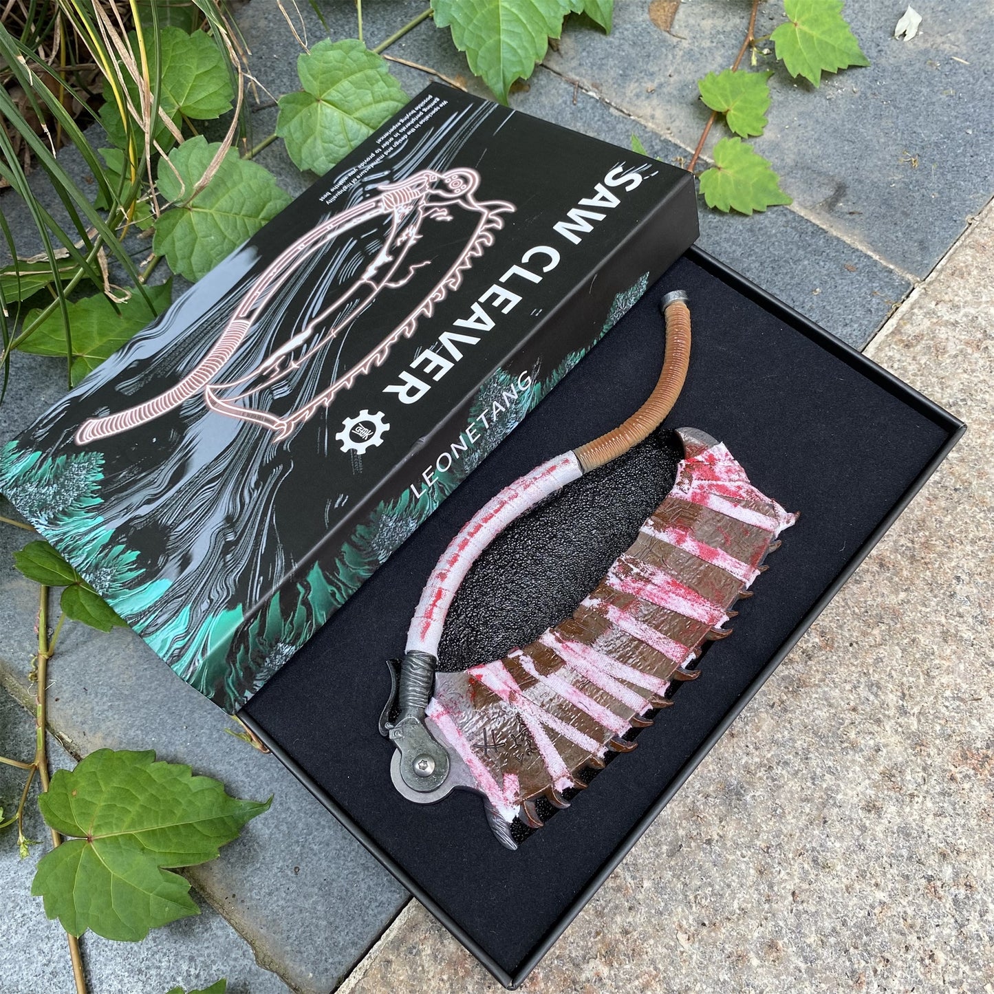 1/6 Metal Saw Cleaver Replica Miniature