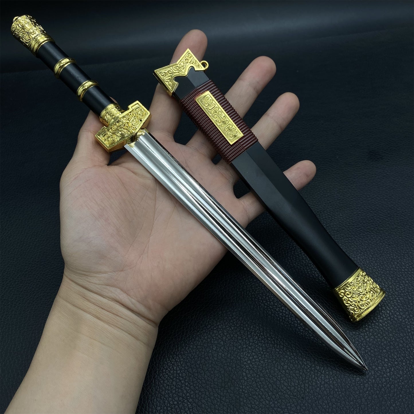 Ancient Cold Weapon Model Self-Improvement Sword Metal Replica