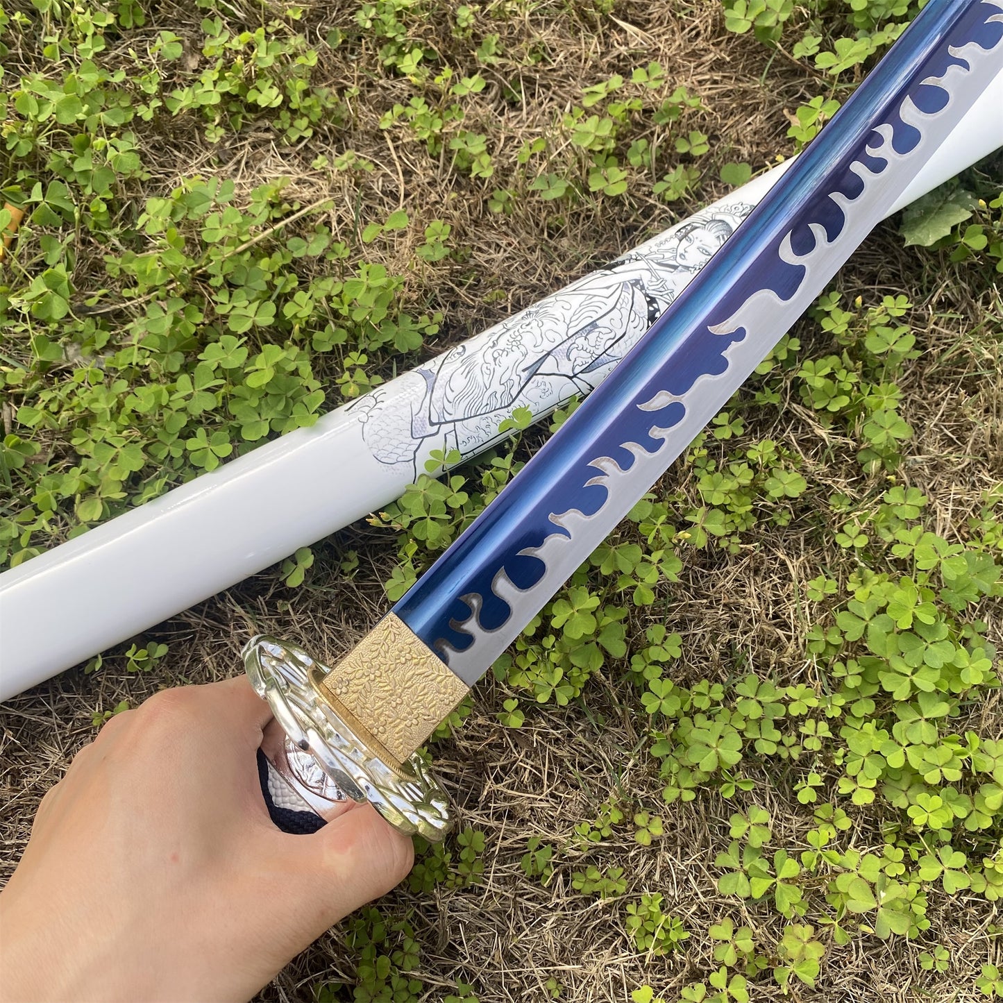 Japanese Katana Life-size Silver Lock Dancing Maiden Katana Replica