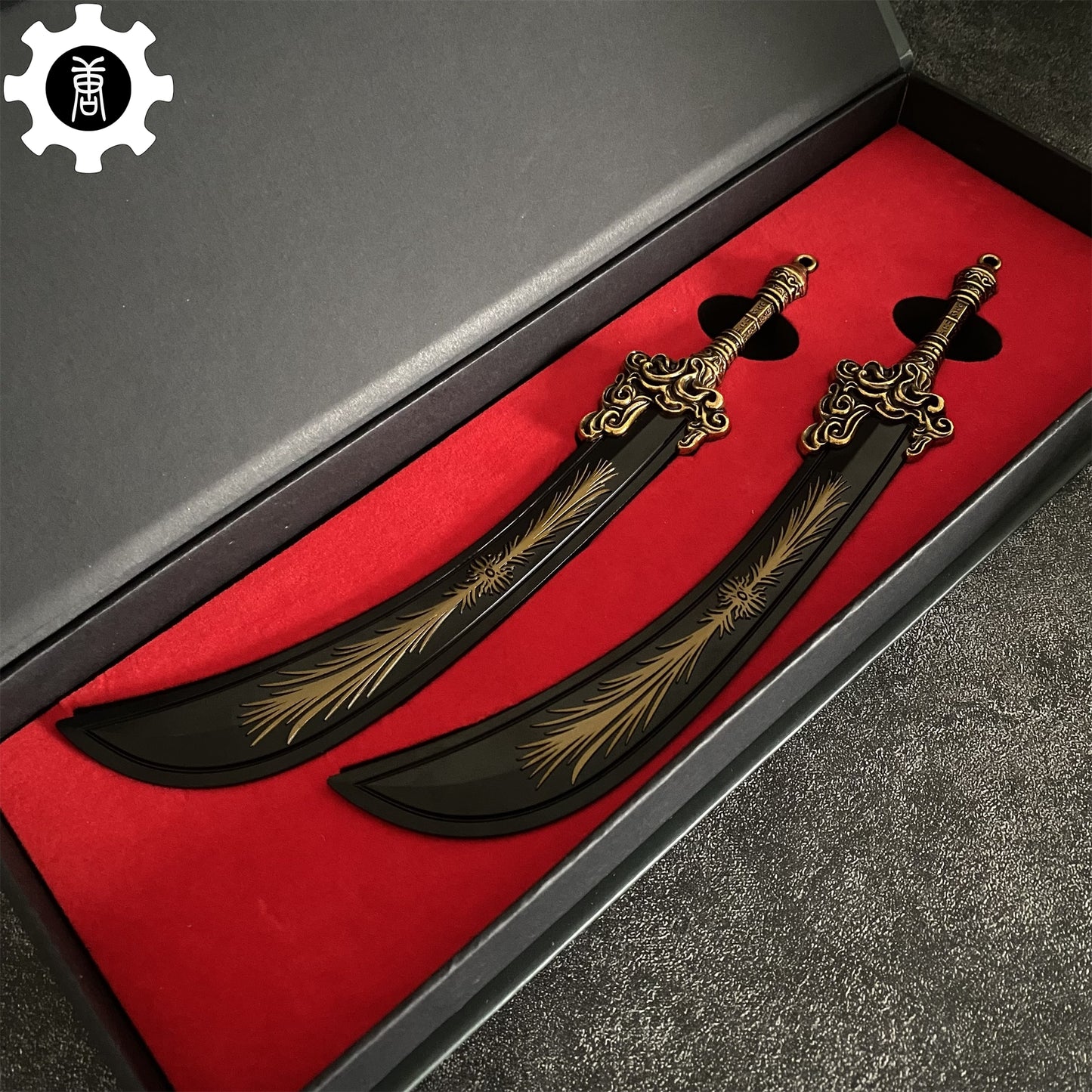 Metal Starscourge Greatswords 2 In 1 Gift Box