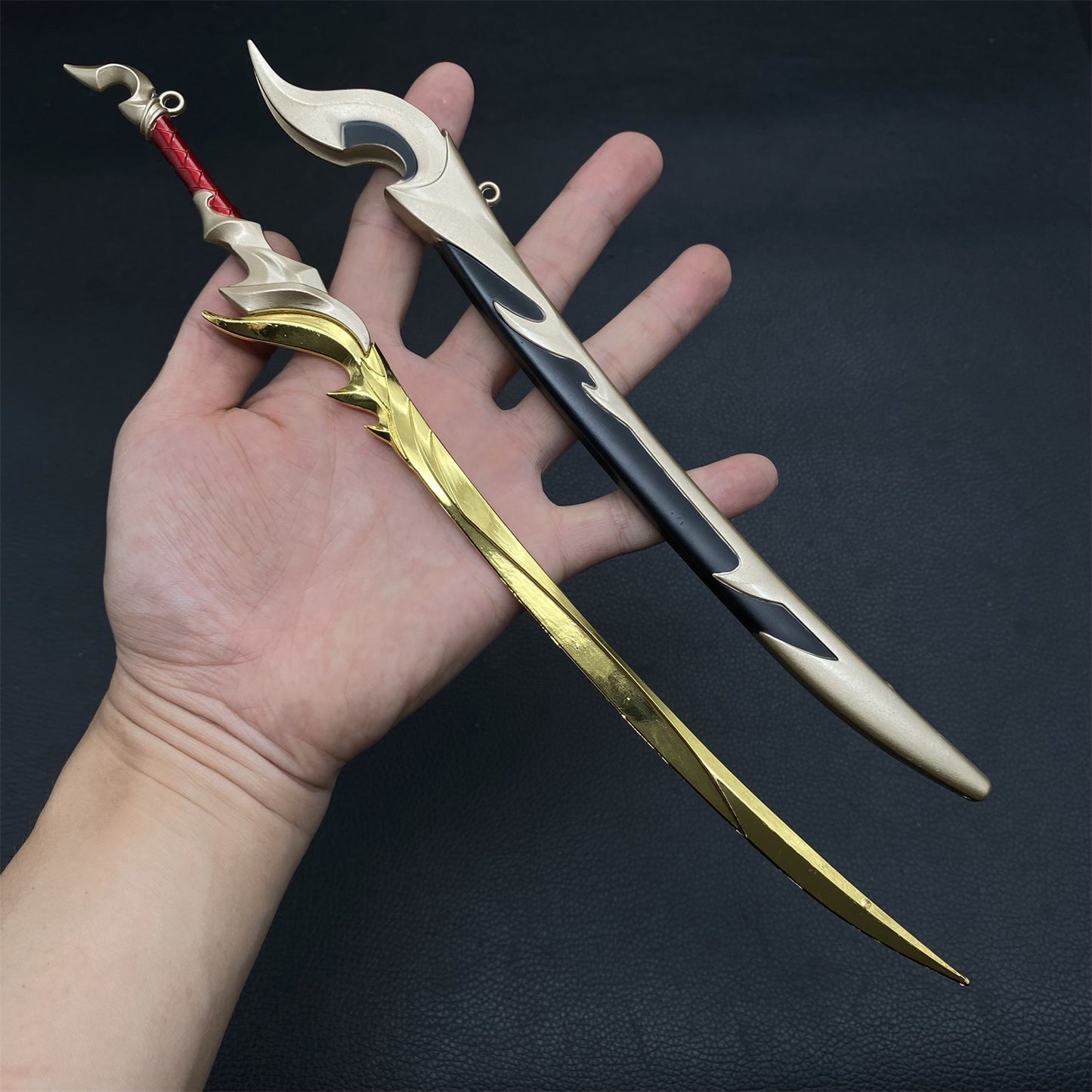 Anime Peripherals Metal Tiny Sword Replicas