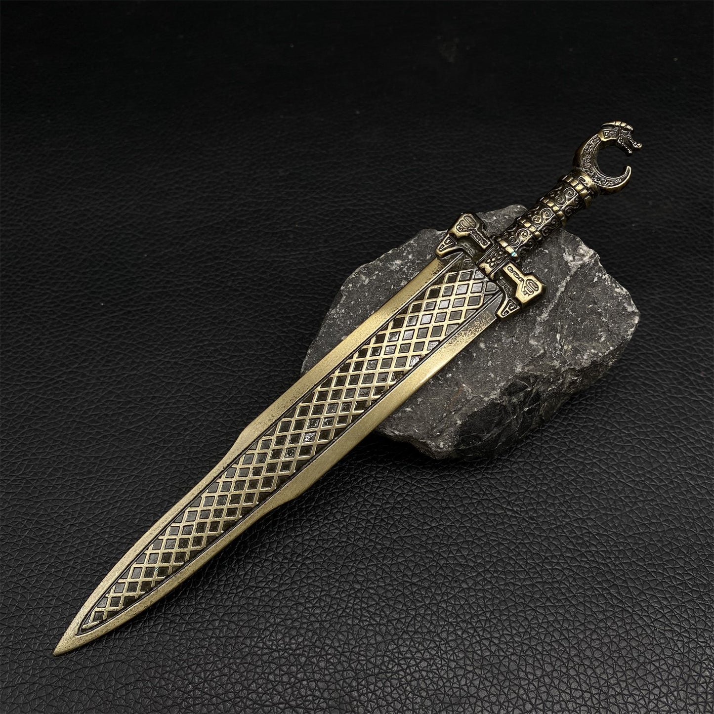 Game Peripheral TaiE Sword Metal Mini Replica