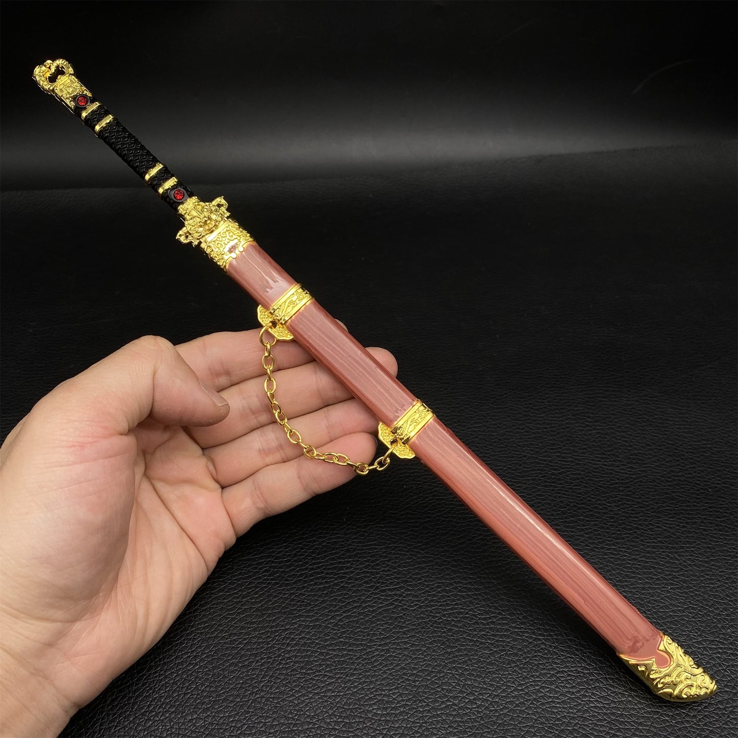 Chinese Tang Dynasty Hengdao 11.4'' Metal Replica