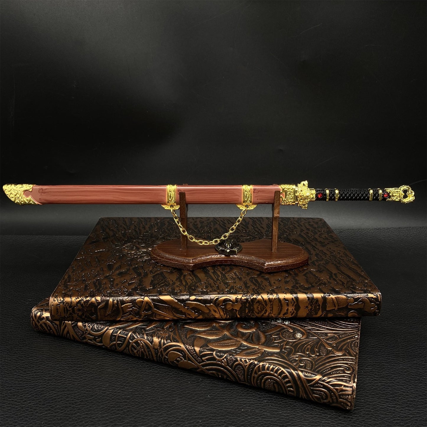 Chinese Tang Dynasty Hengdao 11.4'' Metal Replica