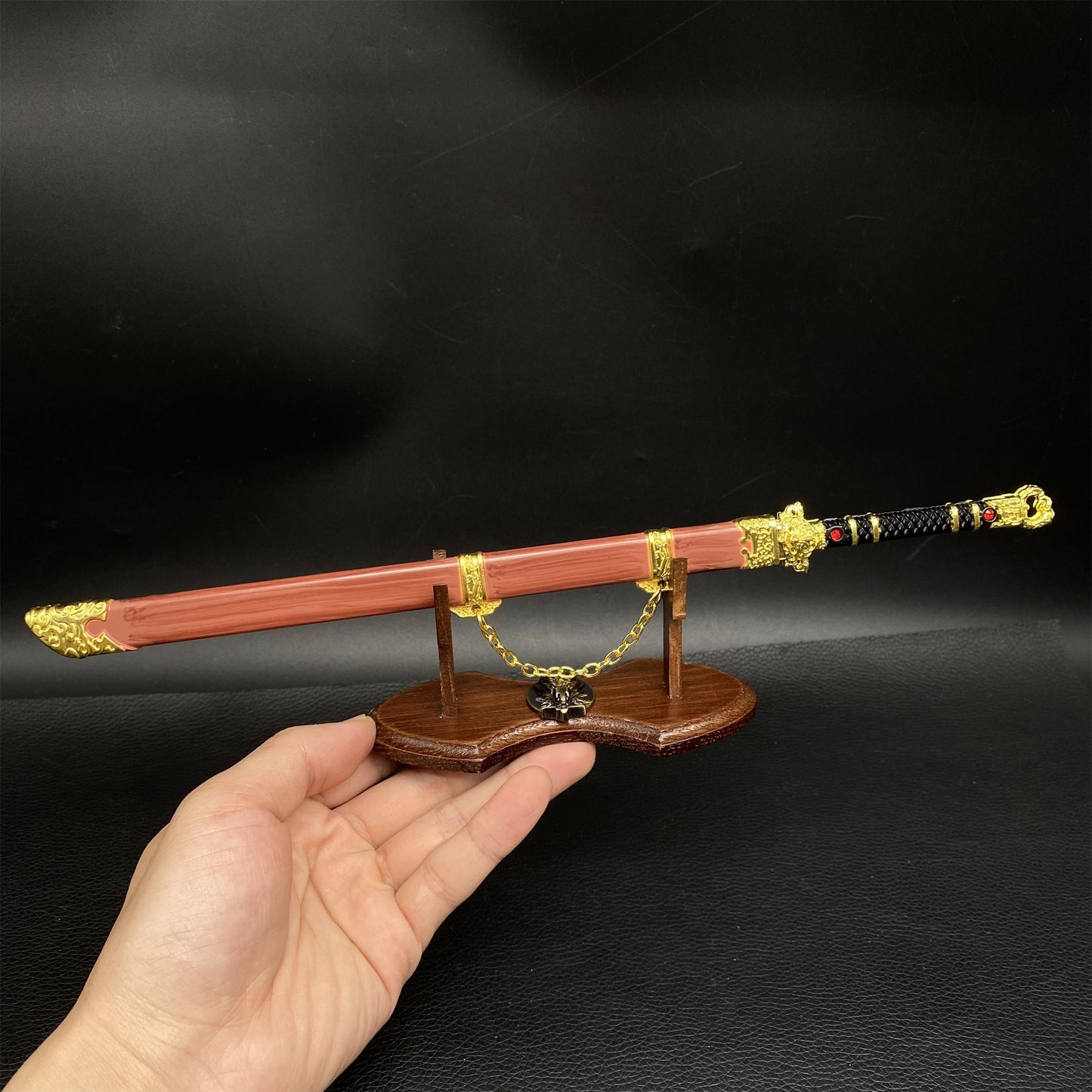 Chinese Tang Dynasty Hengdao 11.4'' Metal Replica