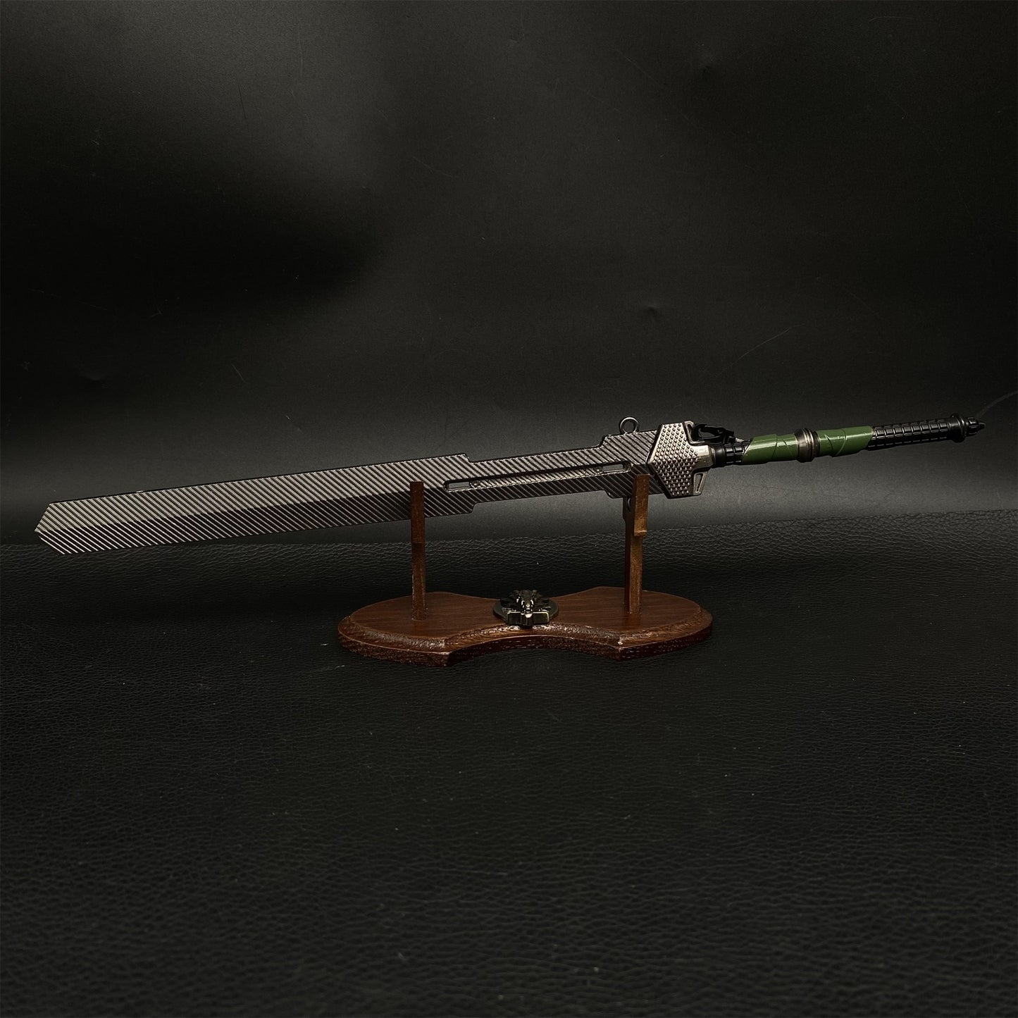 Game Peripheral Three Feet A Tactical Sword