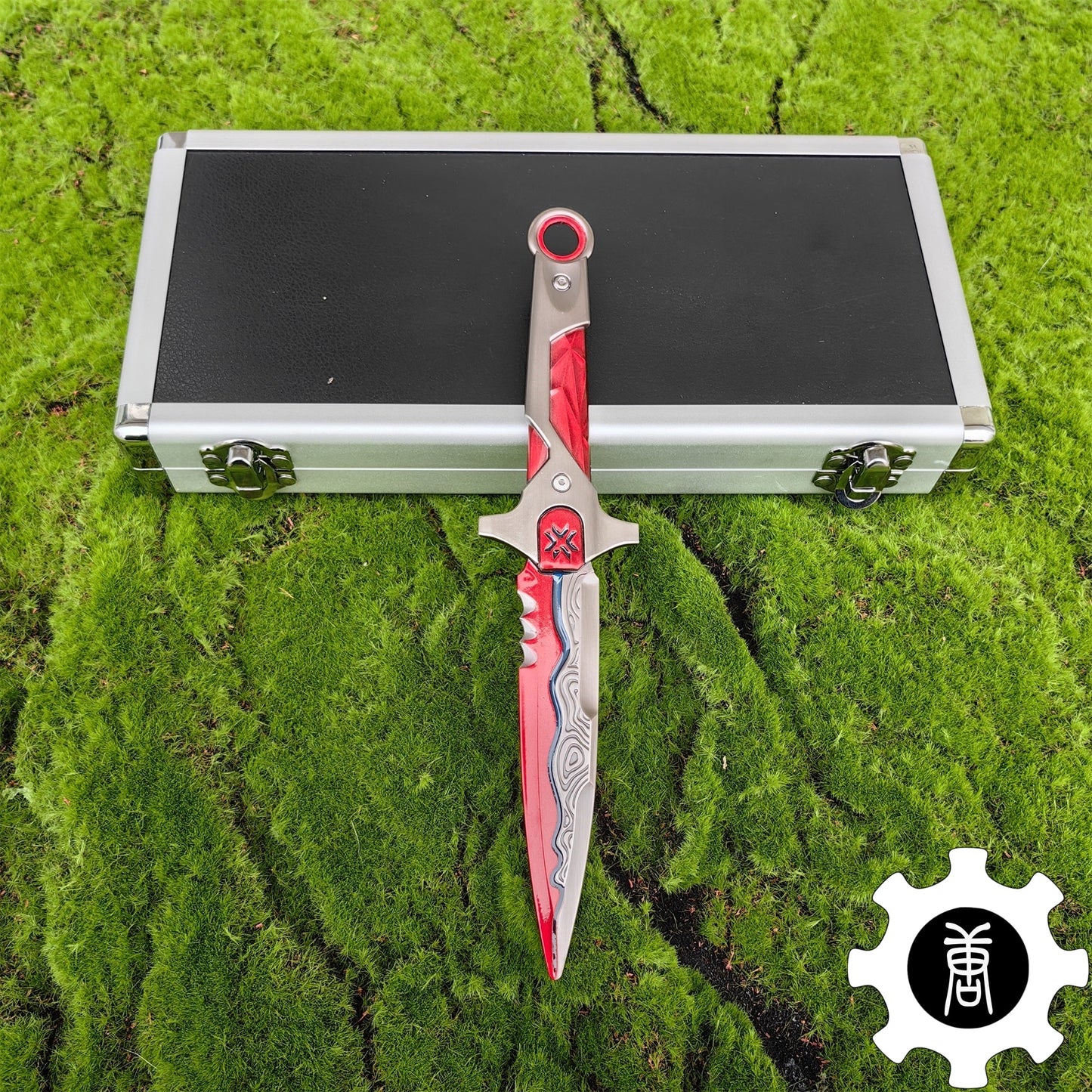 Metal VCT Knife Life Size Replica Luminous Version