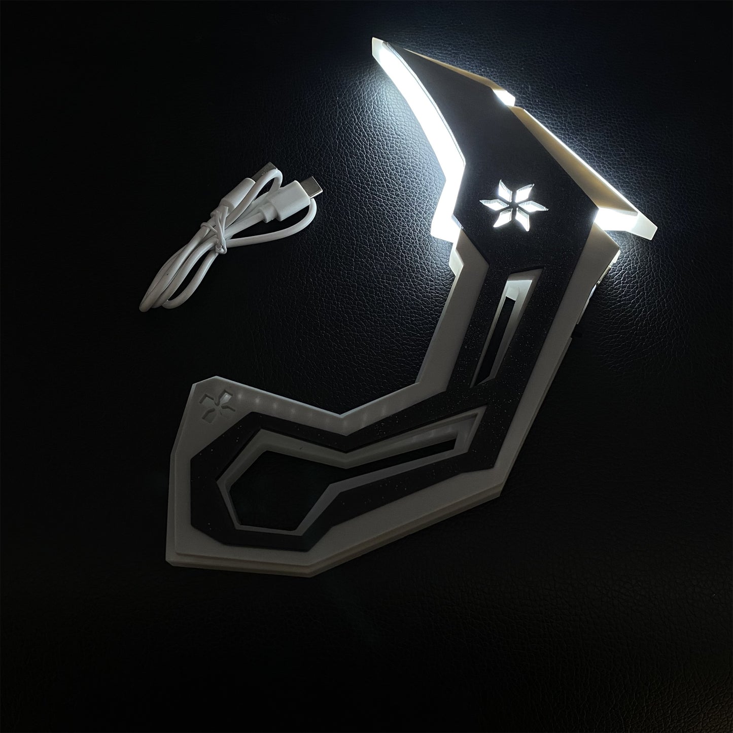 VCT Acrylic Karambit Night Lamp Replica 3 Colors