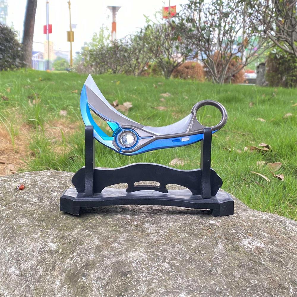 Metal Luminous Ion Karambit Replica