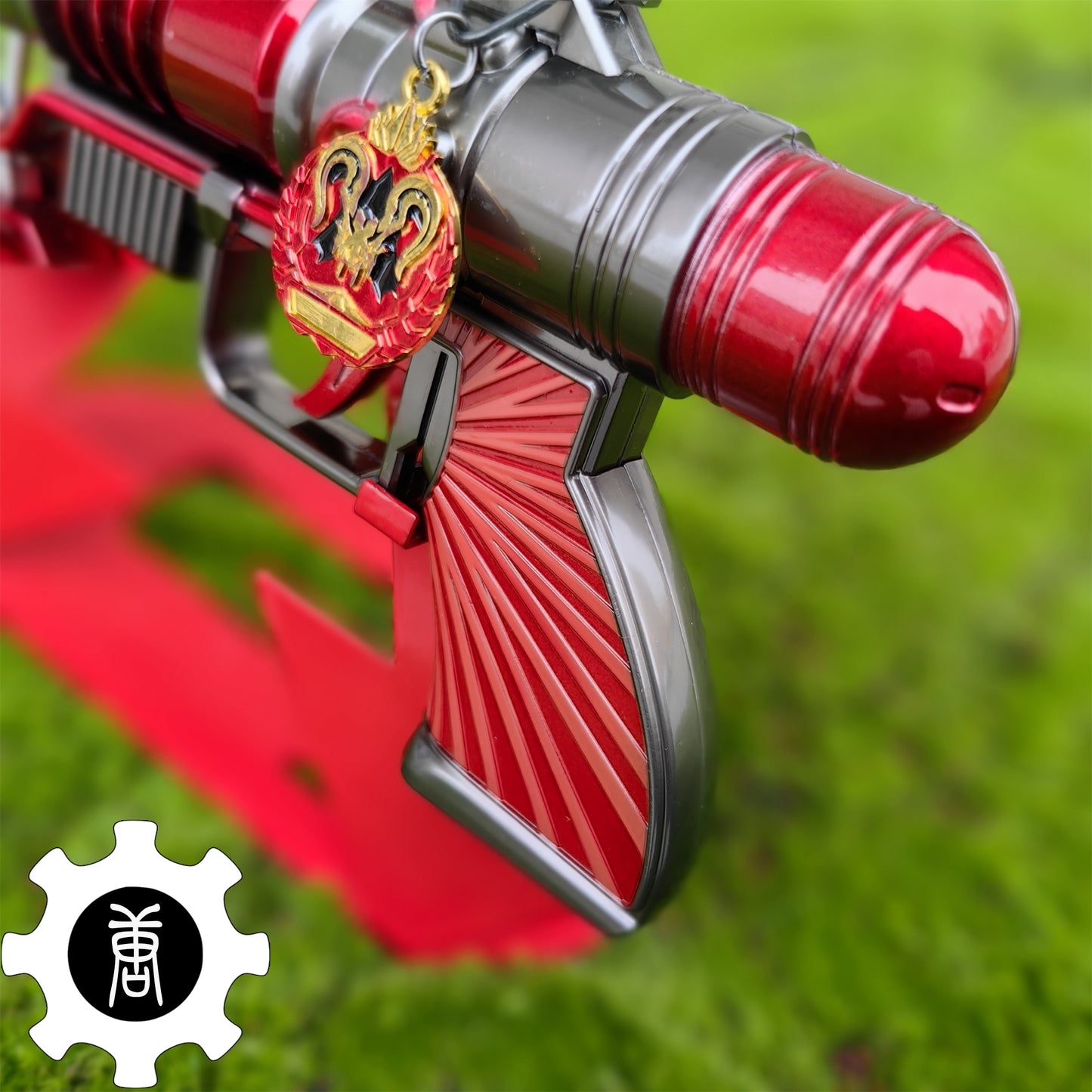 Wingman Dismantler Life Size Metal Replica