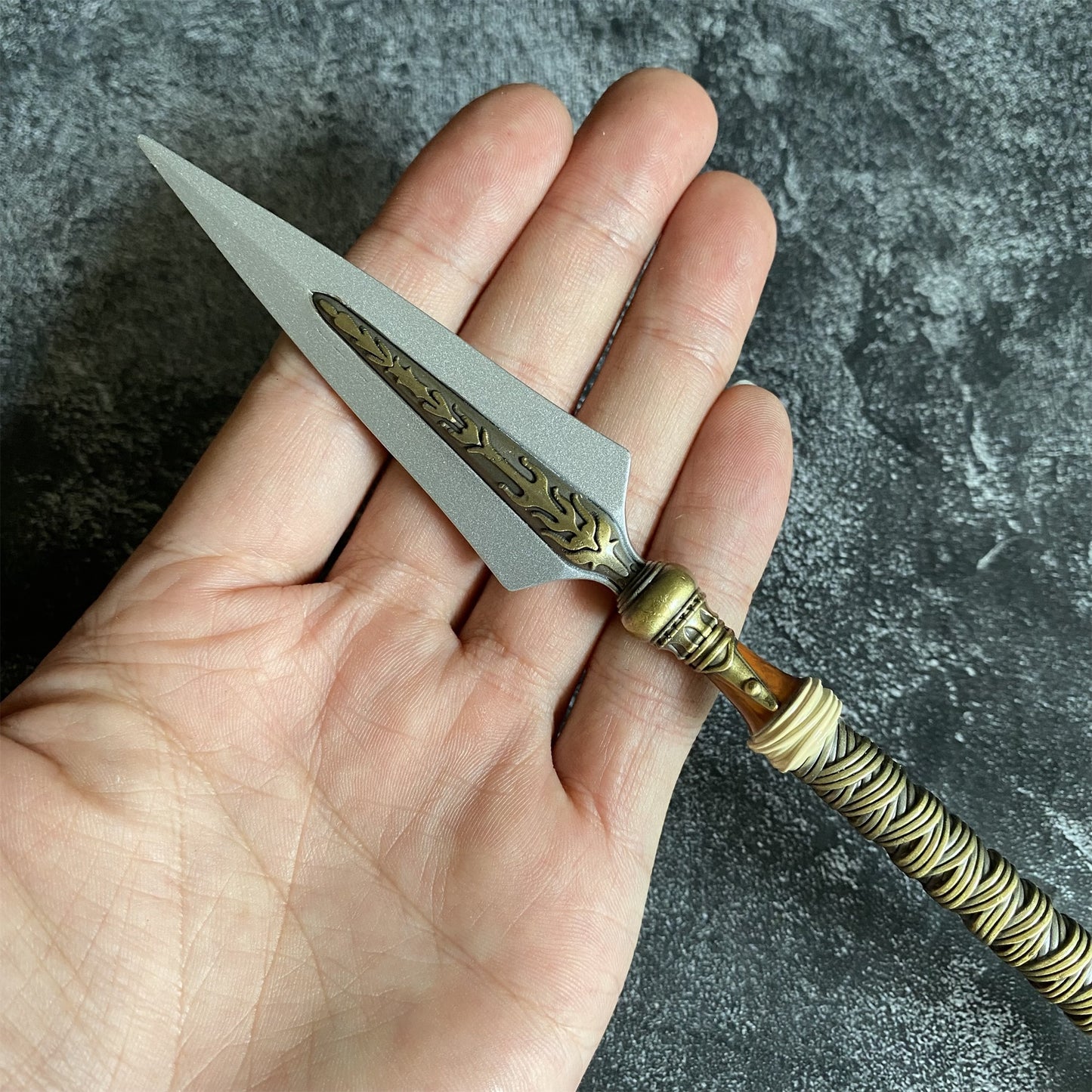 Dark Ruler's Great Shield Rough-tooth Saw The Spear of Resurrection Metal Replica