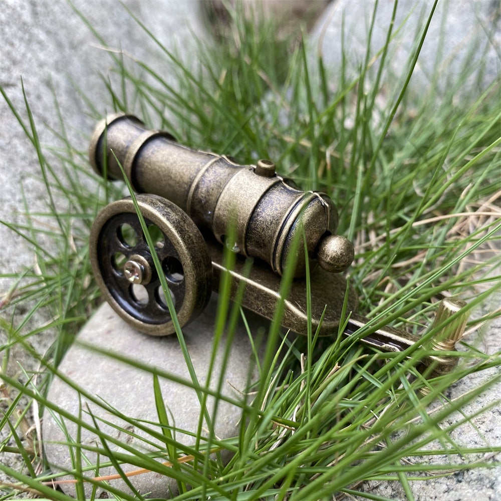 Metal Miniature Antiqued Smoothbore Cannon 10CM/3.9"