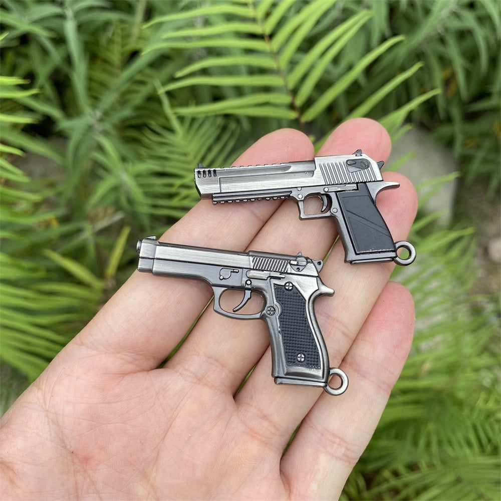 Ultimate PUBG Gamer Gift Box Air Drop Kar98K AKM P90 UZI HK416 Scar M1911 Desert Eagle MG3 Re45 M249 S686 Shotgun Mini14 M24 Miniatures 28 in 1