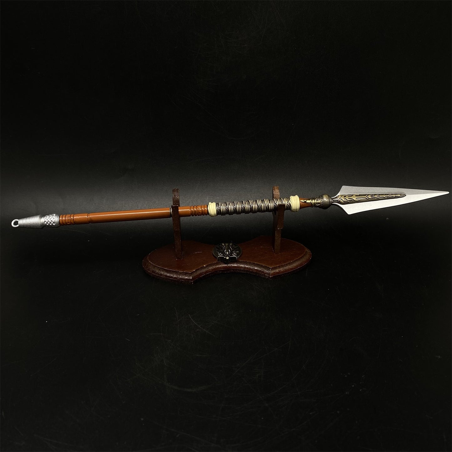 Dark Ruler's Great Shield Rough-tooth Saw The Spear of Resurrection Metal Replica