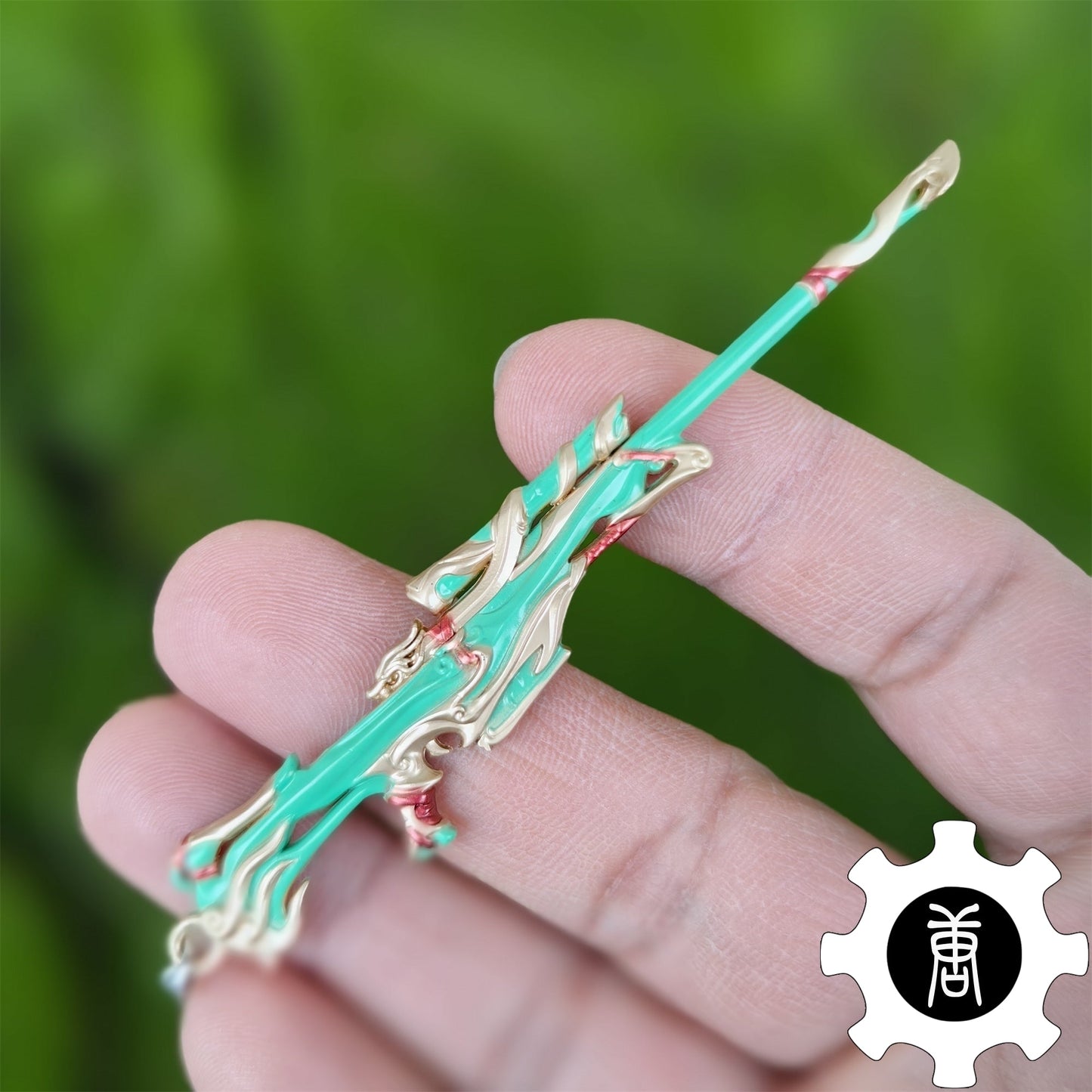 Imperium Skin Gun Weapon Keychain Green Pendant 5 In 1 Pack