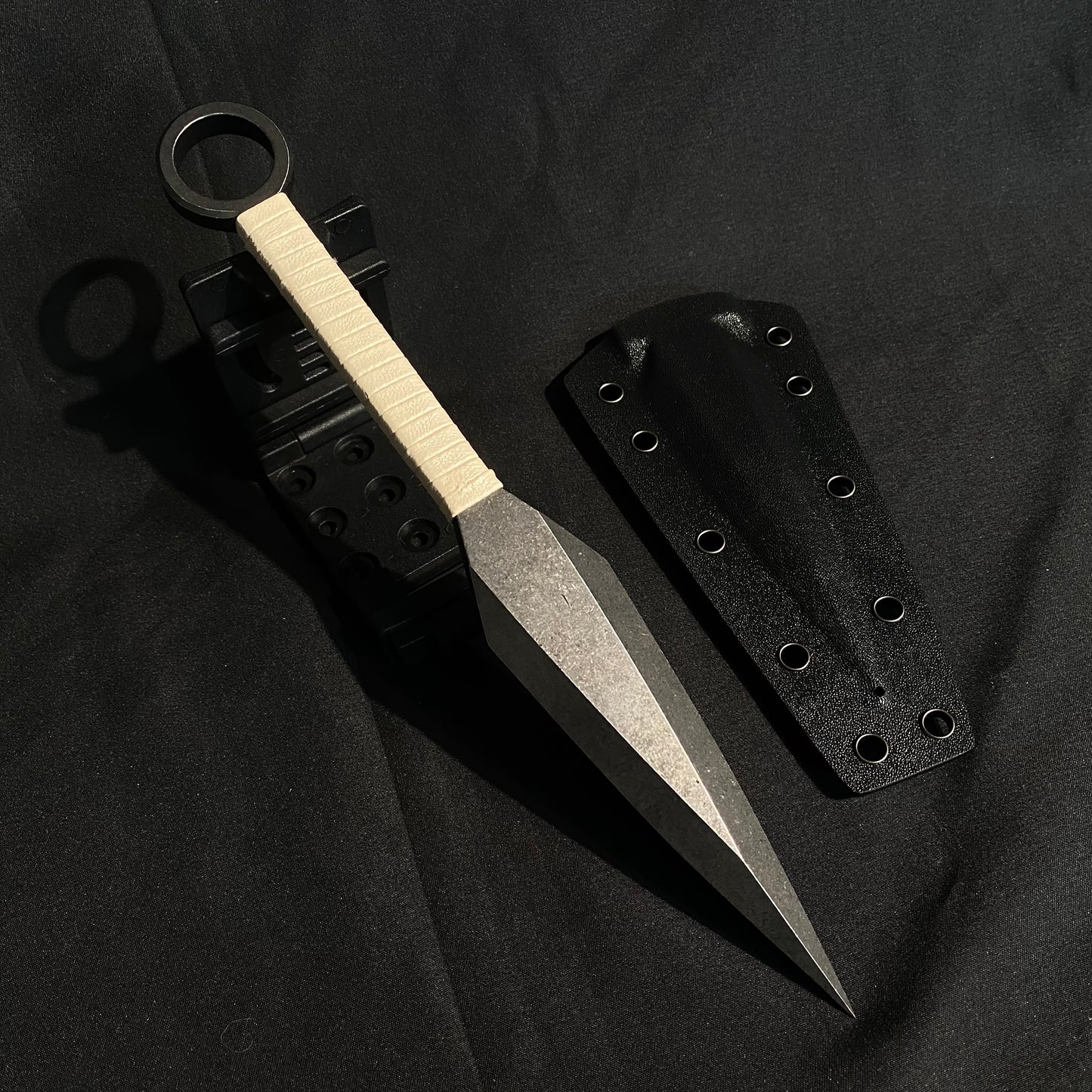 Hand Forged TF2 Conniver's kunai Blunt Blade Replica