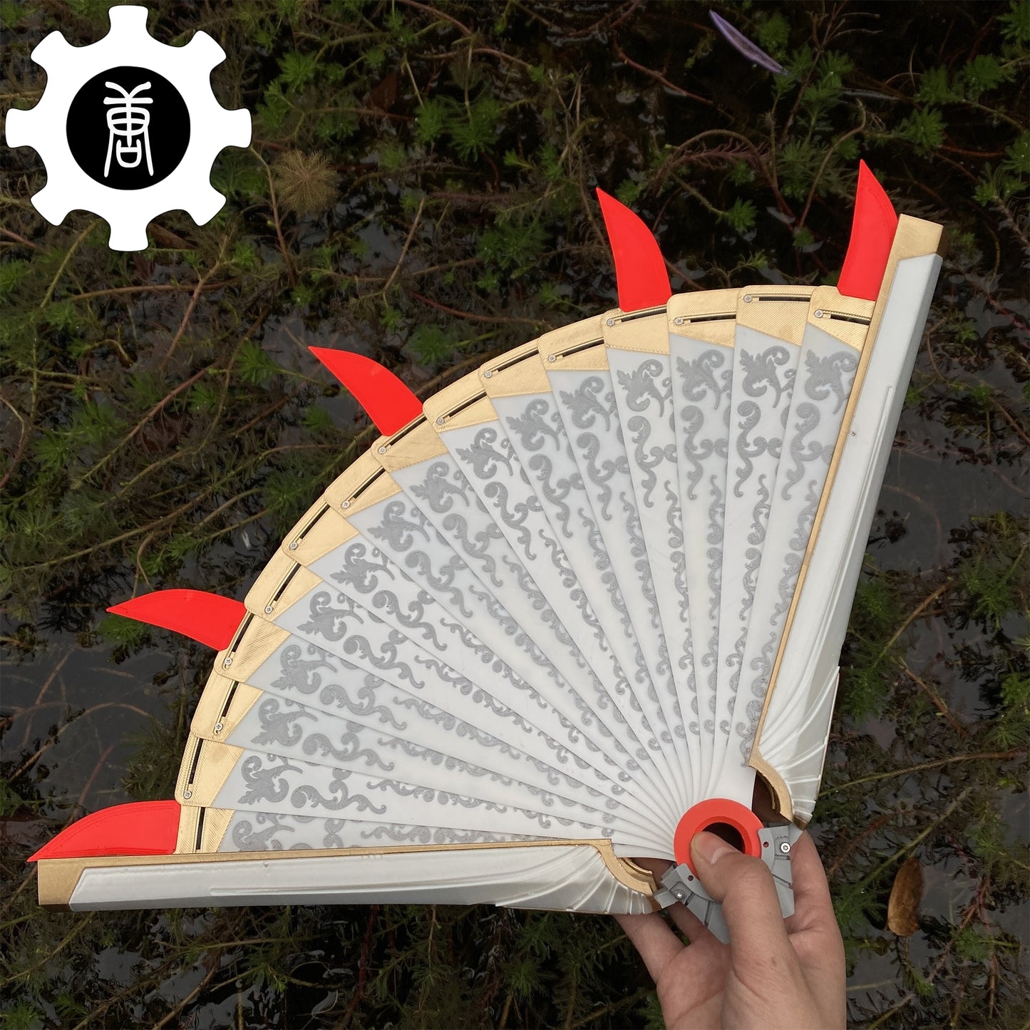 Loba Fan Loba Heirloom Life-size Resin Replica