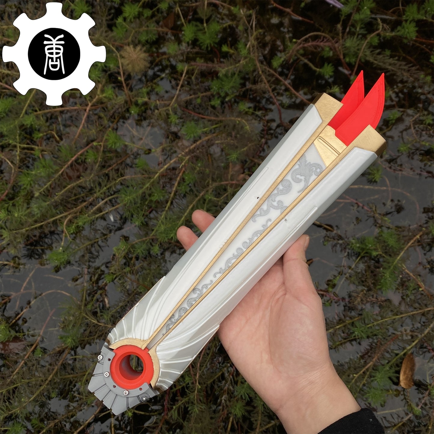 Loba Fan Loba Heirloom Life-size Resin Replica