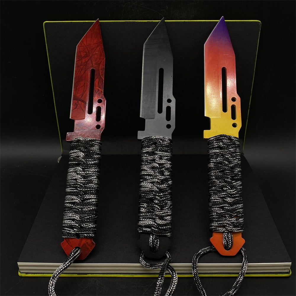 Collective Game Knife Inspired Paracord Knife Sharp Blade