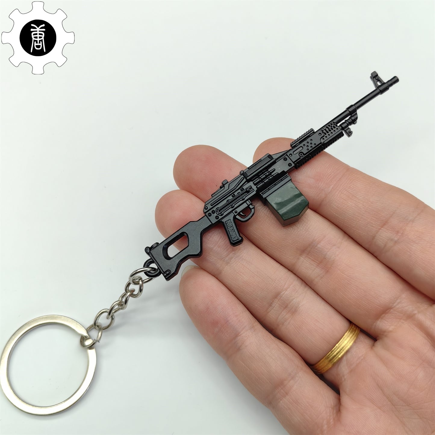 5 in 1 World Famous Machine Gun Keychain