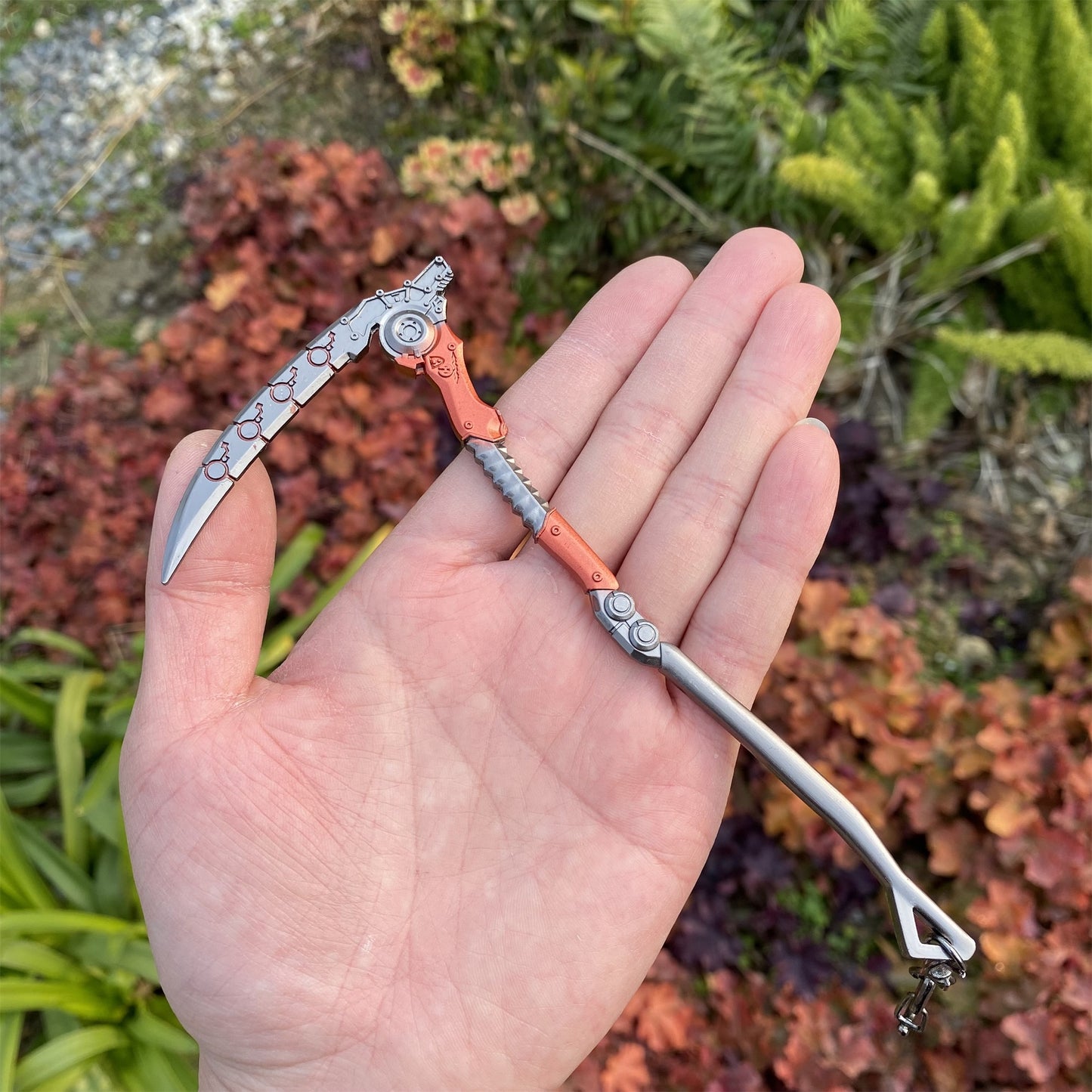 Mini Scale Bloodhound Wraith Gibraltar Mirage Wattson Crypto Valkyrie Heirloom Metal Crafts