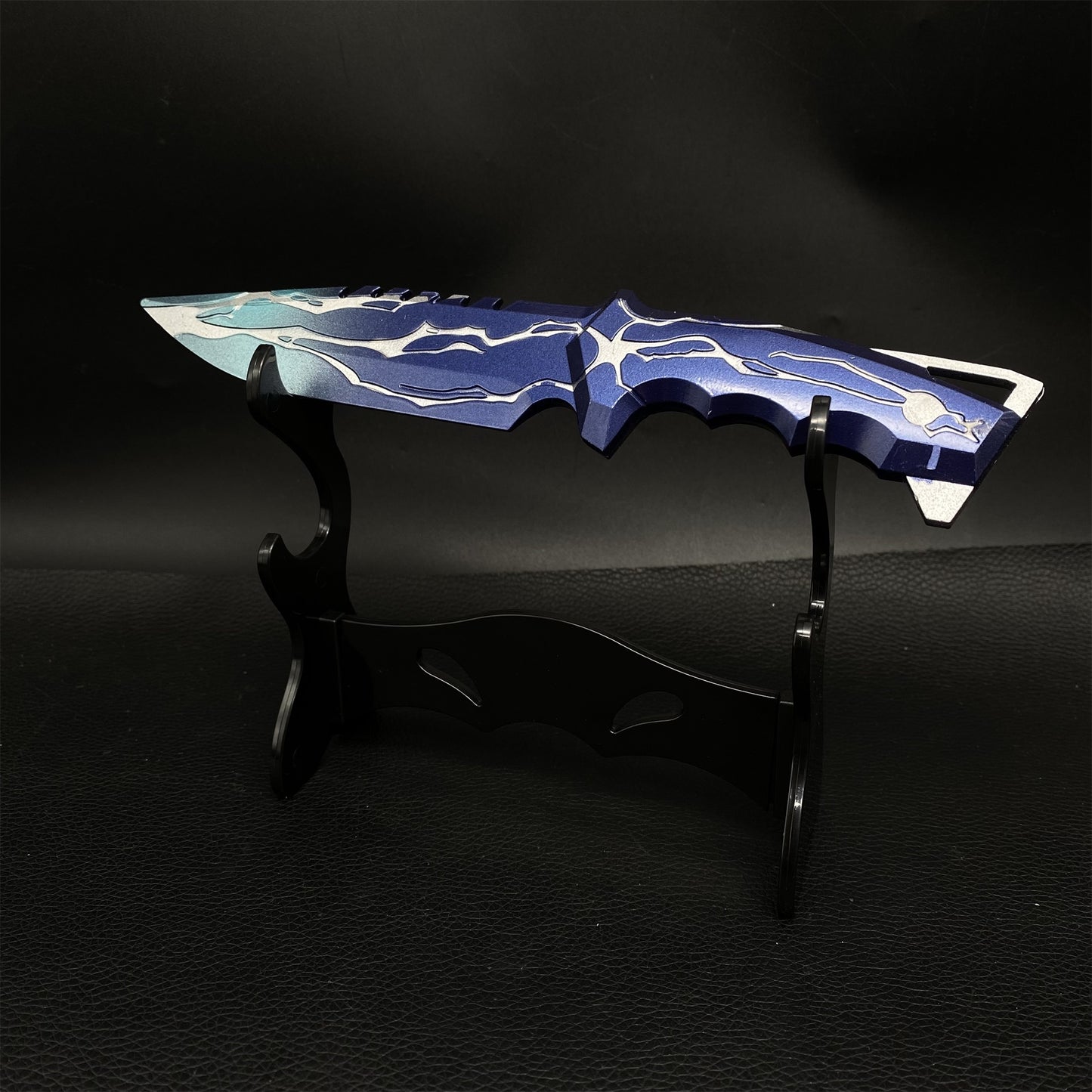 Mini-Scale Val Props Collective Metal Knife Fan Art