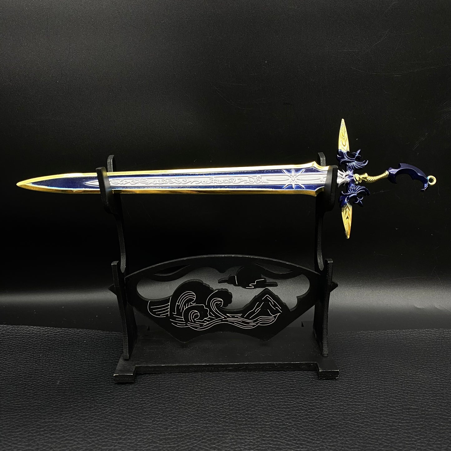 FF Series Cloud Sword Sephiroth Katana Squall Gun Blade 9 In 1 Pack