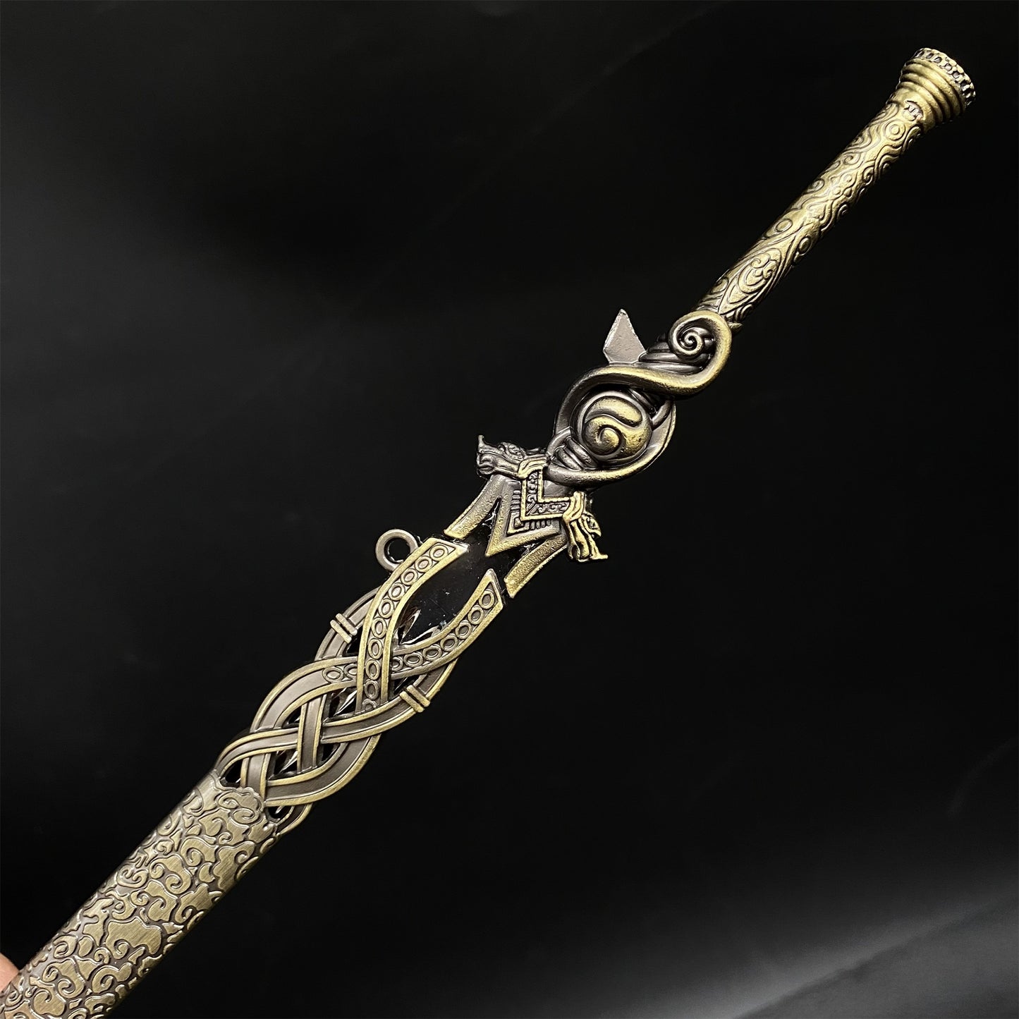 Metal Film Peripheral HaoQue Sword Replica