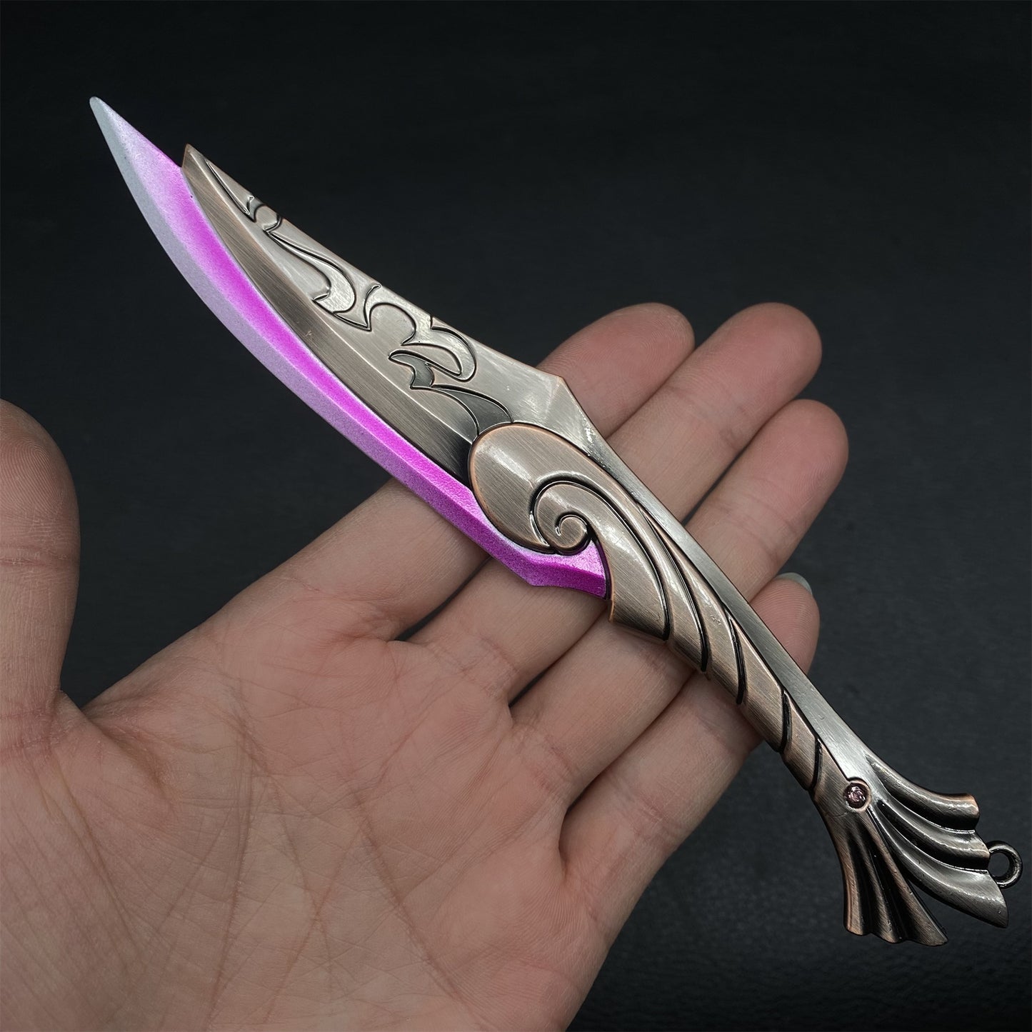 Mini-Scale Val Props Collective Metal Knife Fan Art