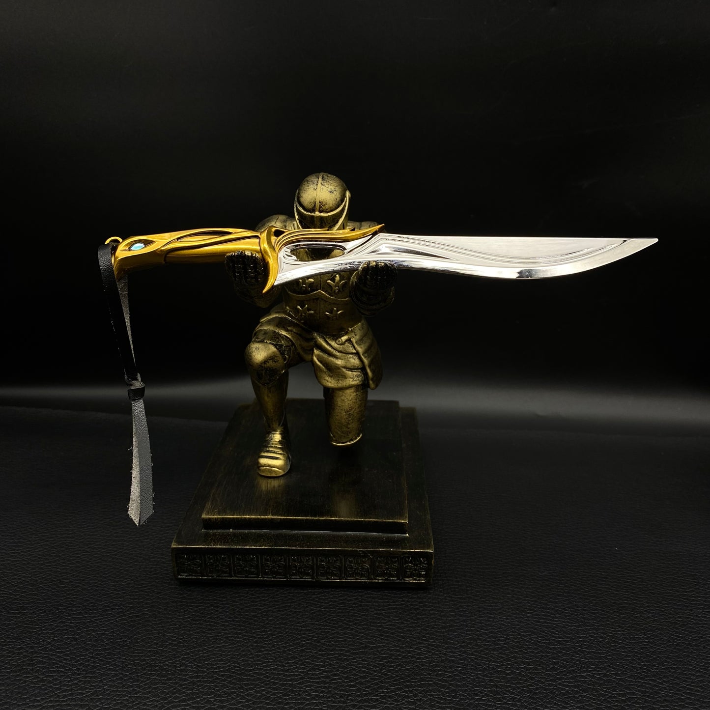 18CM/7.08" Sovereign Knife Metal Replica