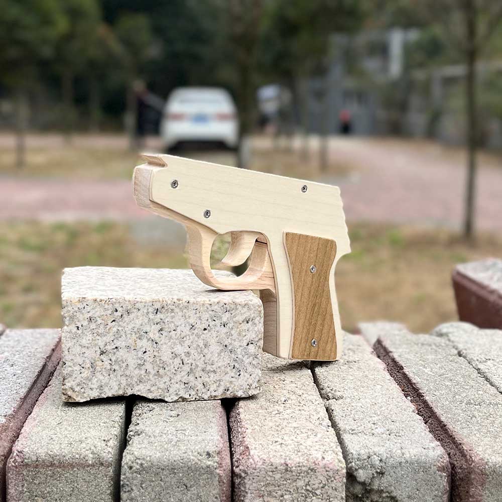 Makarovpistol Assembled  Pistol Wooden Replica Rubber Band Gun