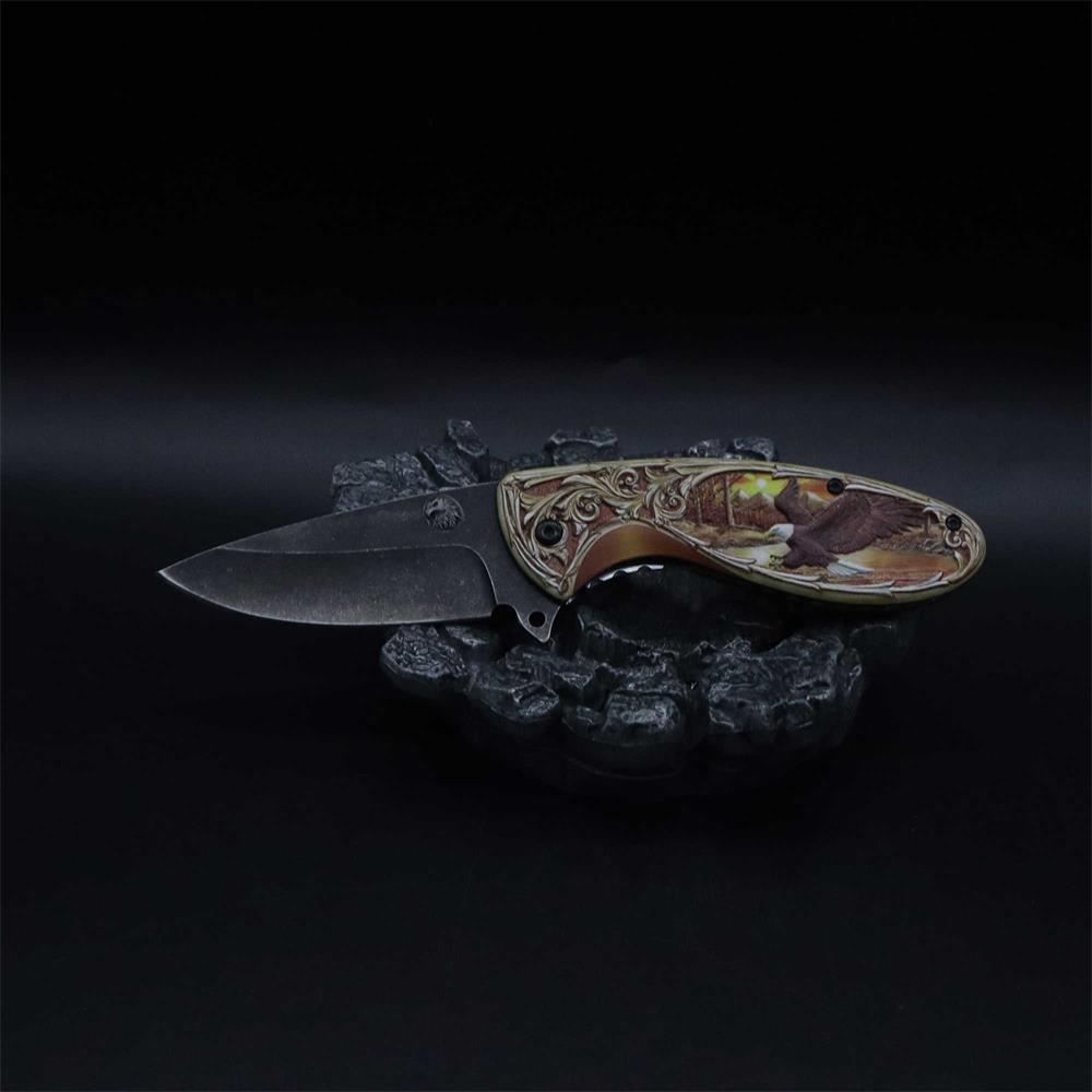 3D Sculpture Eagle Relief Folding Knife