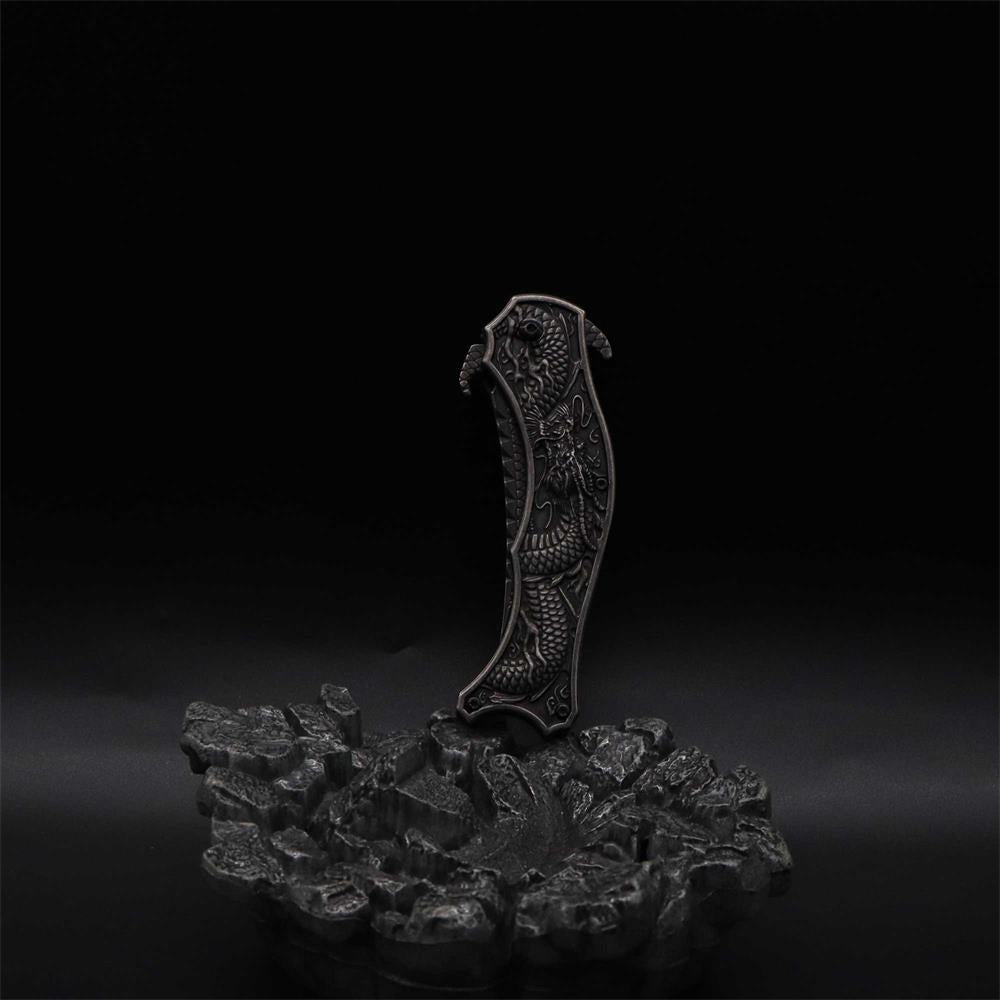 Chinese Dragon Totem Folding Knife