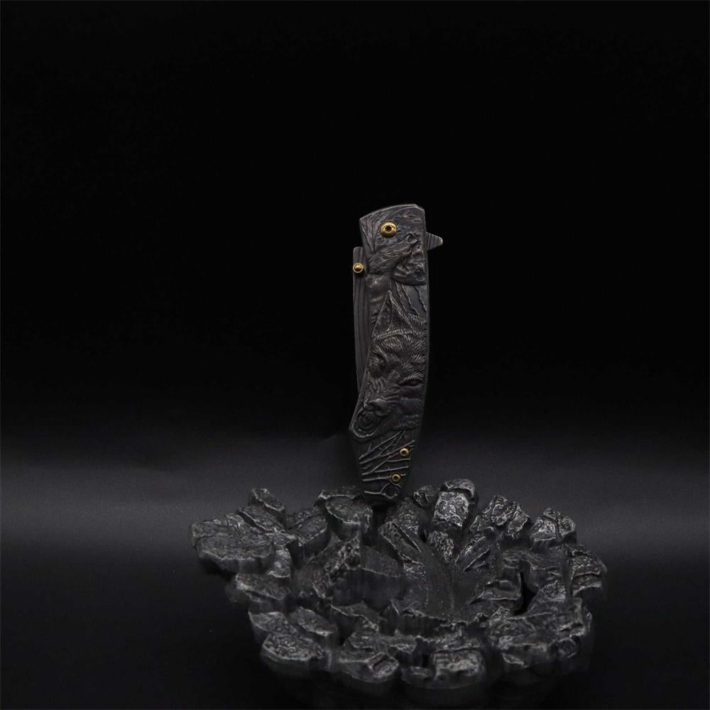 Wolf Head Relief Folding Knife