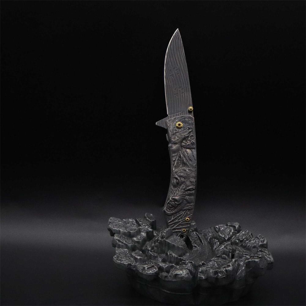 Wolf Head Relief Folding Knife