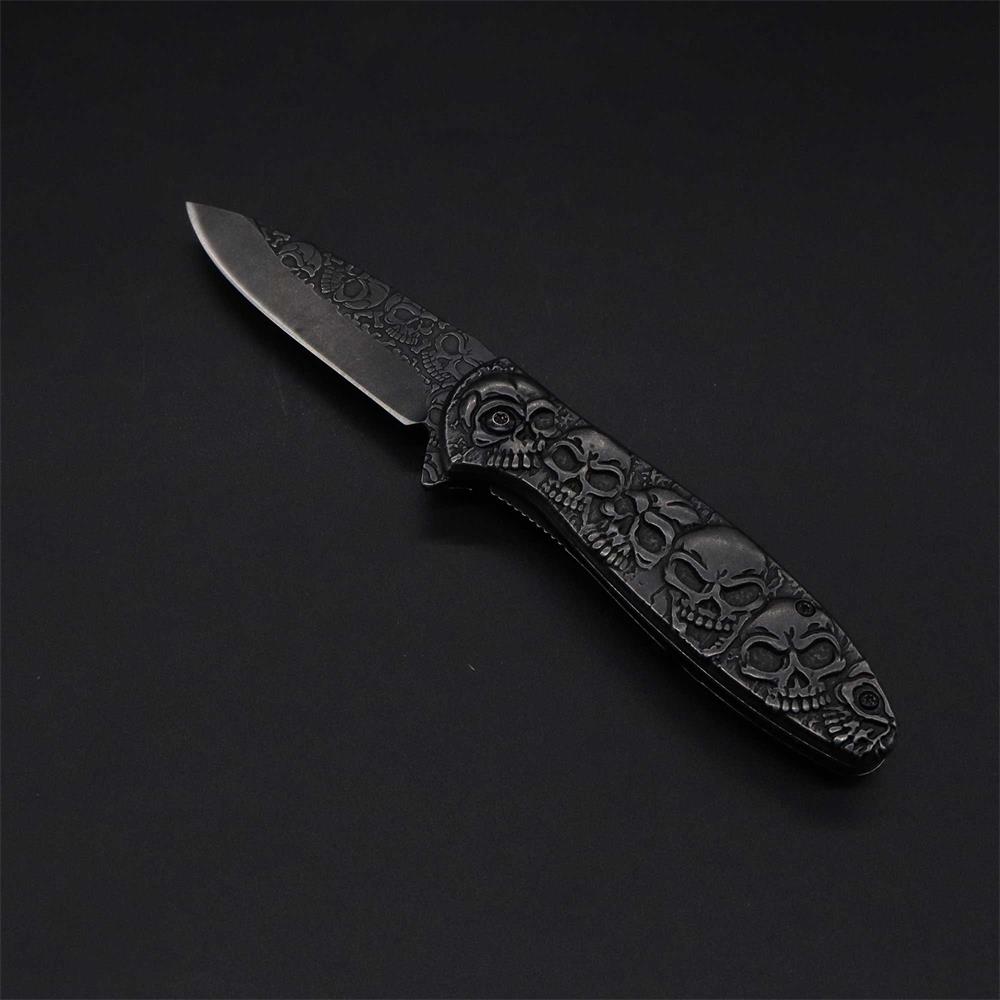 6 Skull Heads Folding Knife