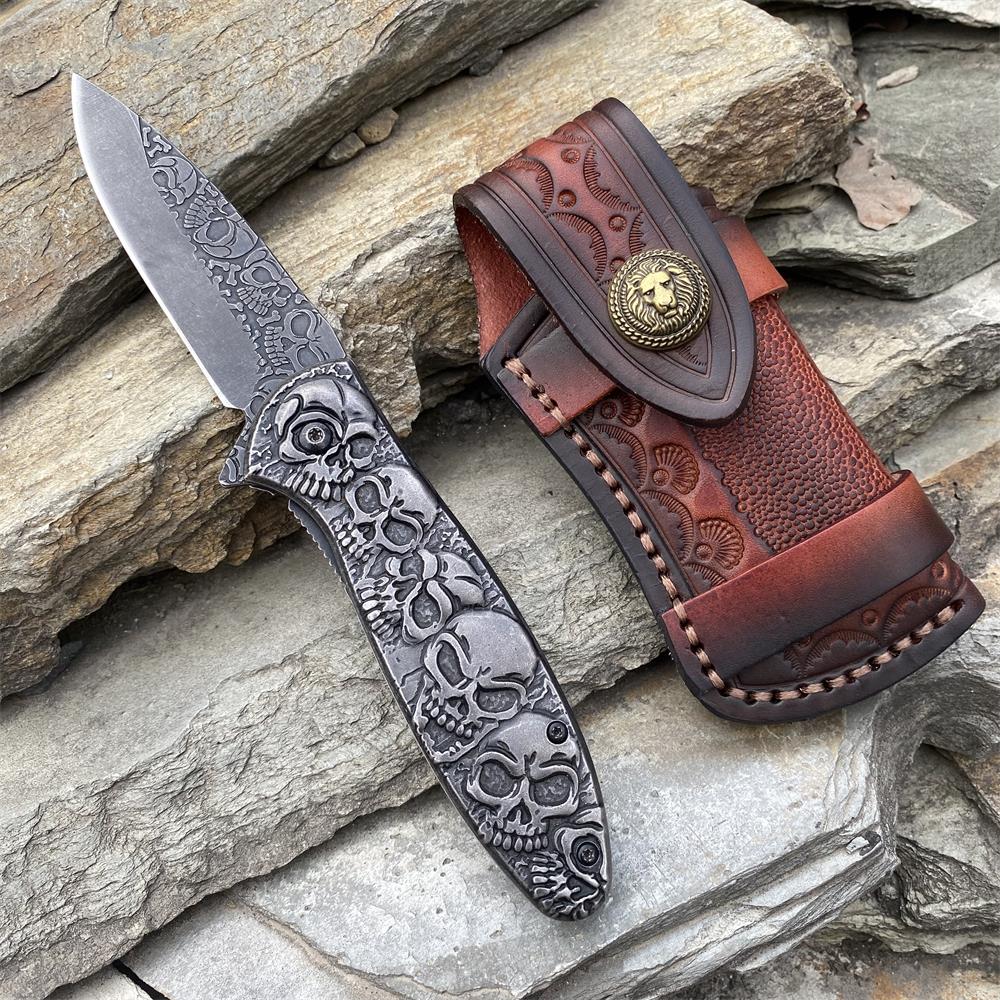 6 Skull Heads Folding Knife