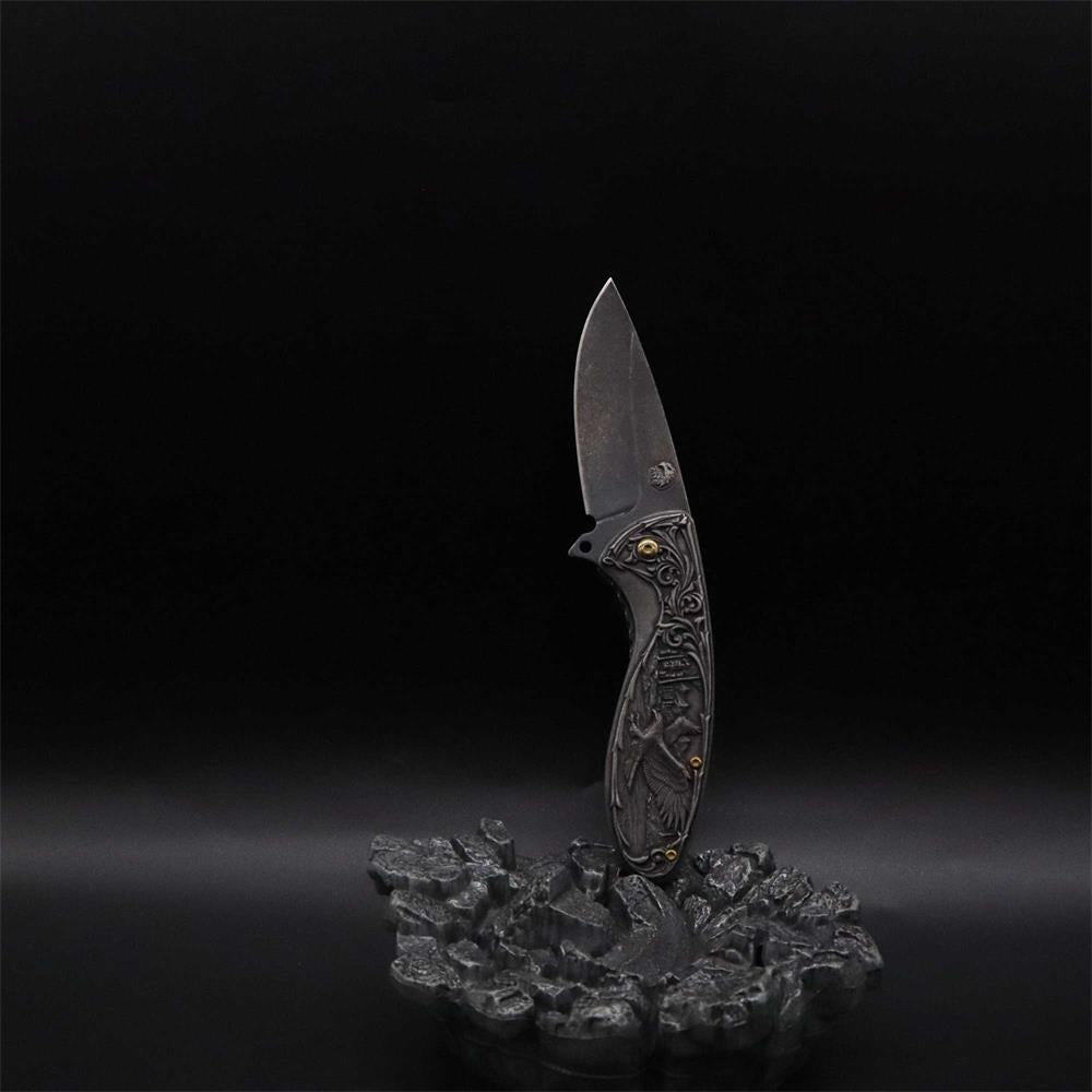 3D Sculpture Eagle Relief Folding Knife
