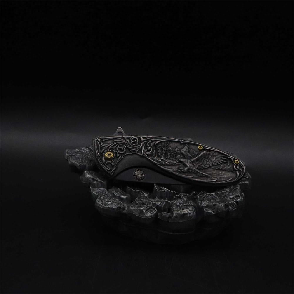 3D Sculpture Eagle Relief Folding Knife