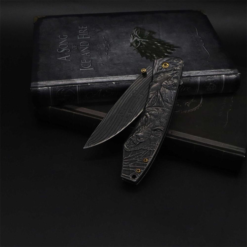 Wolf Head Relief Folding Knife