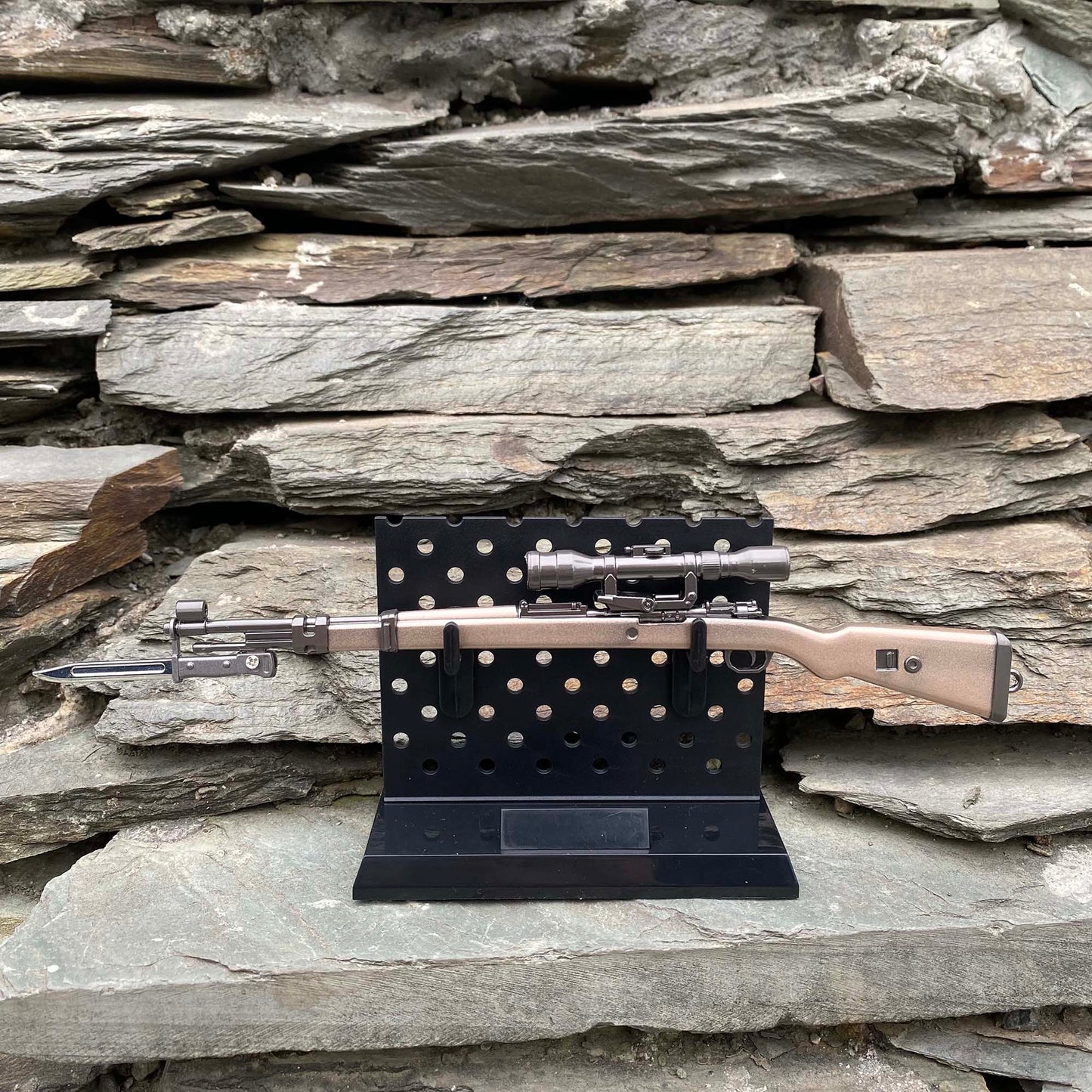 Kar98K Miniature Metal Sniper Rifle With Dagger 20CM/7.9"