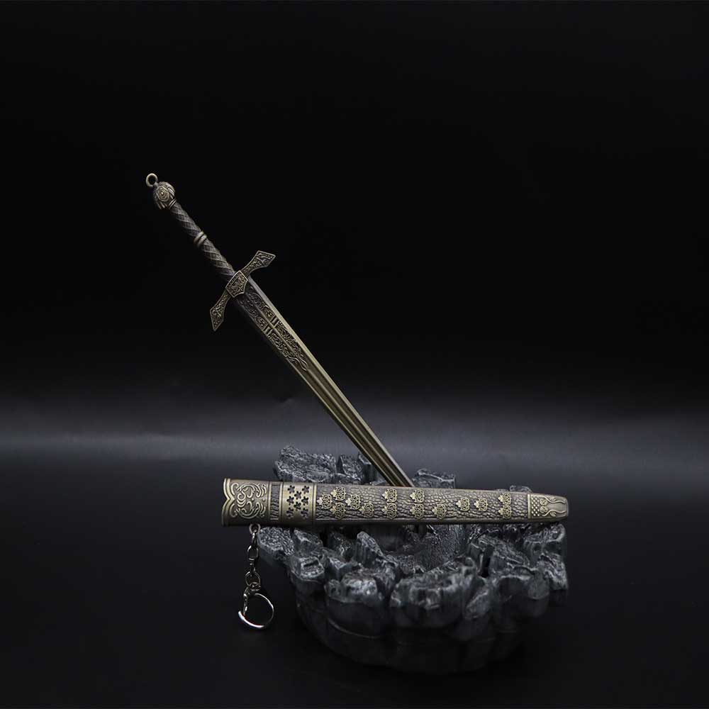 Giant Sword Of Exiled Knight